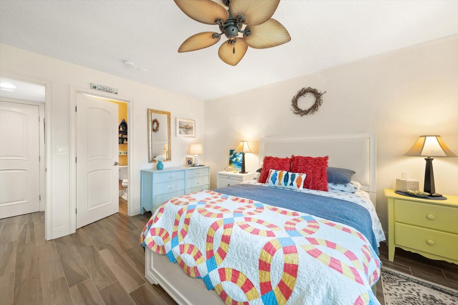 13300 INDIAN ROCKS RD #201, LARGO, FL, 33774