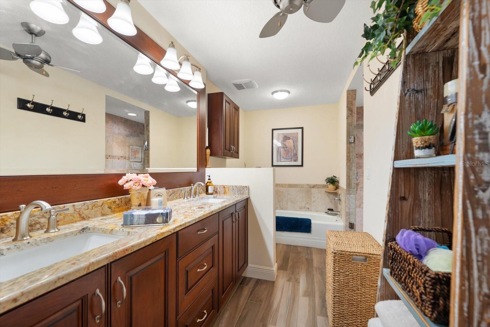 13300 INDIAN ROCKS RD #201, LARGO, FL, 33774