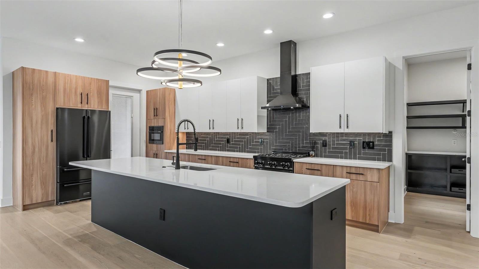 5411 DELPHI HILLS CIR, LAKELAND, FL, 33812