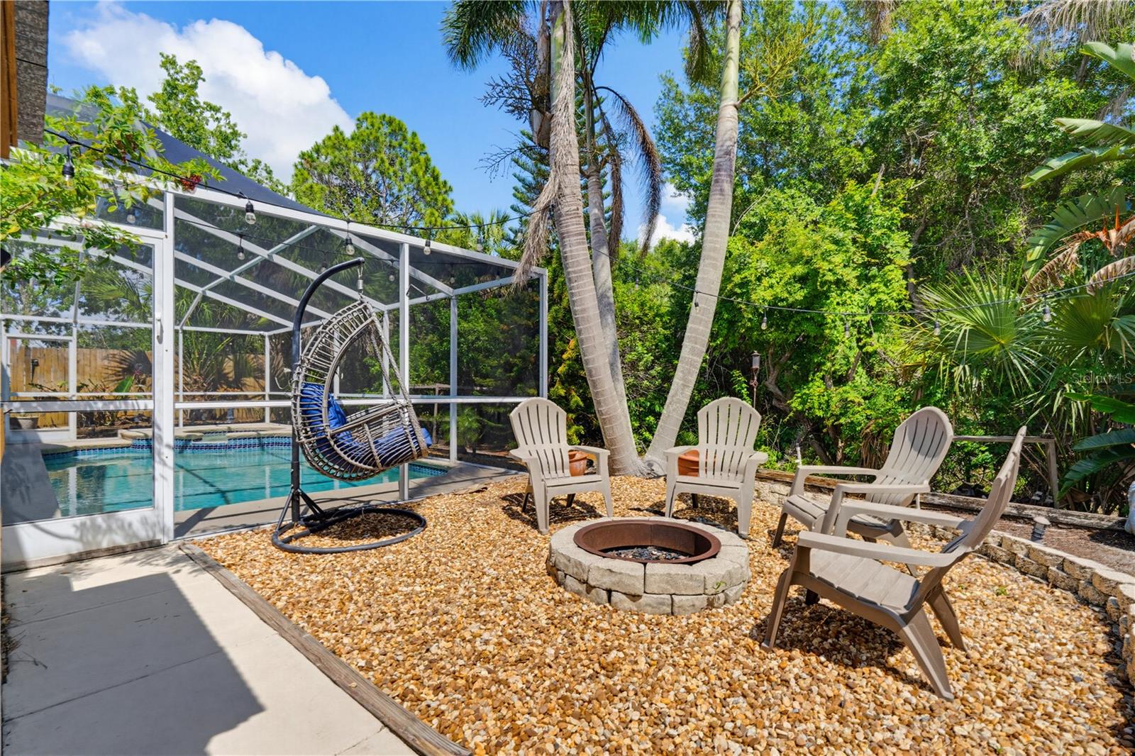 10236 CHARLESTON CORNER RD, TAMPA, FL, 33635