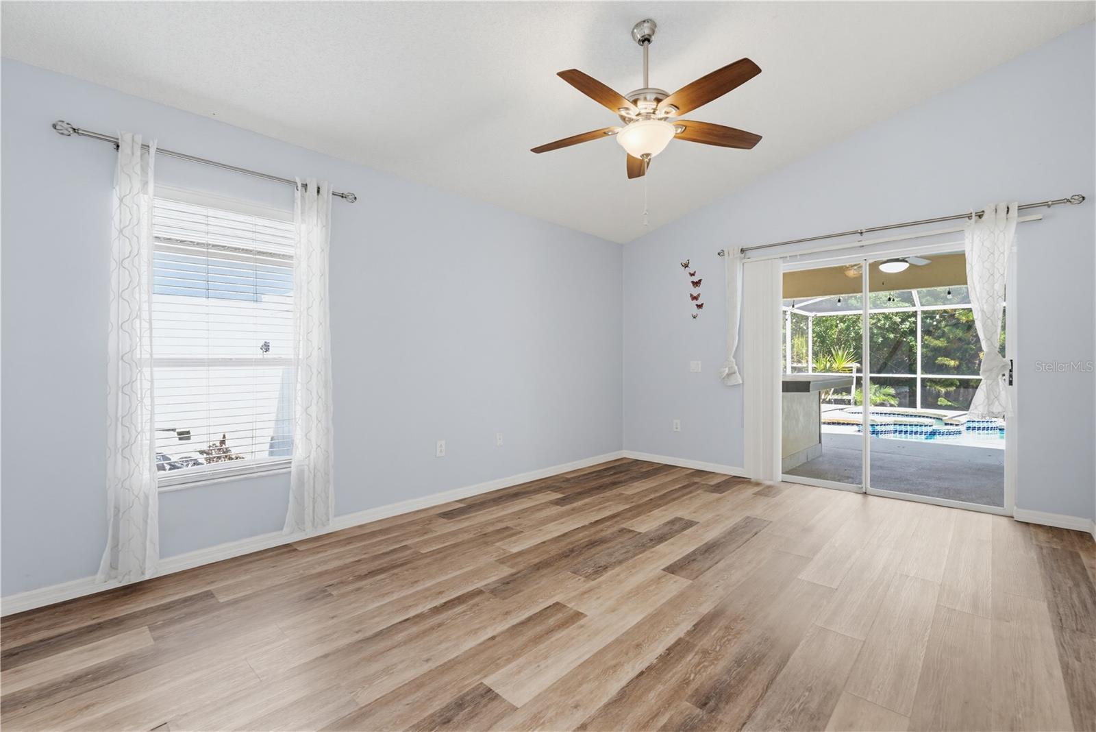 10236 CHARLESTON CORNER RD, TAMPA, FL, 33635