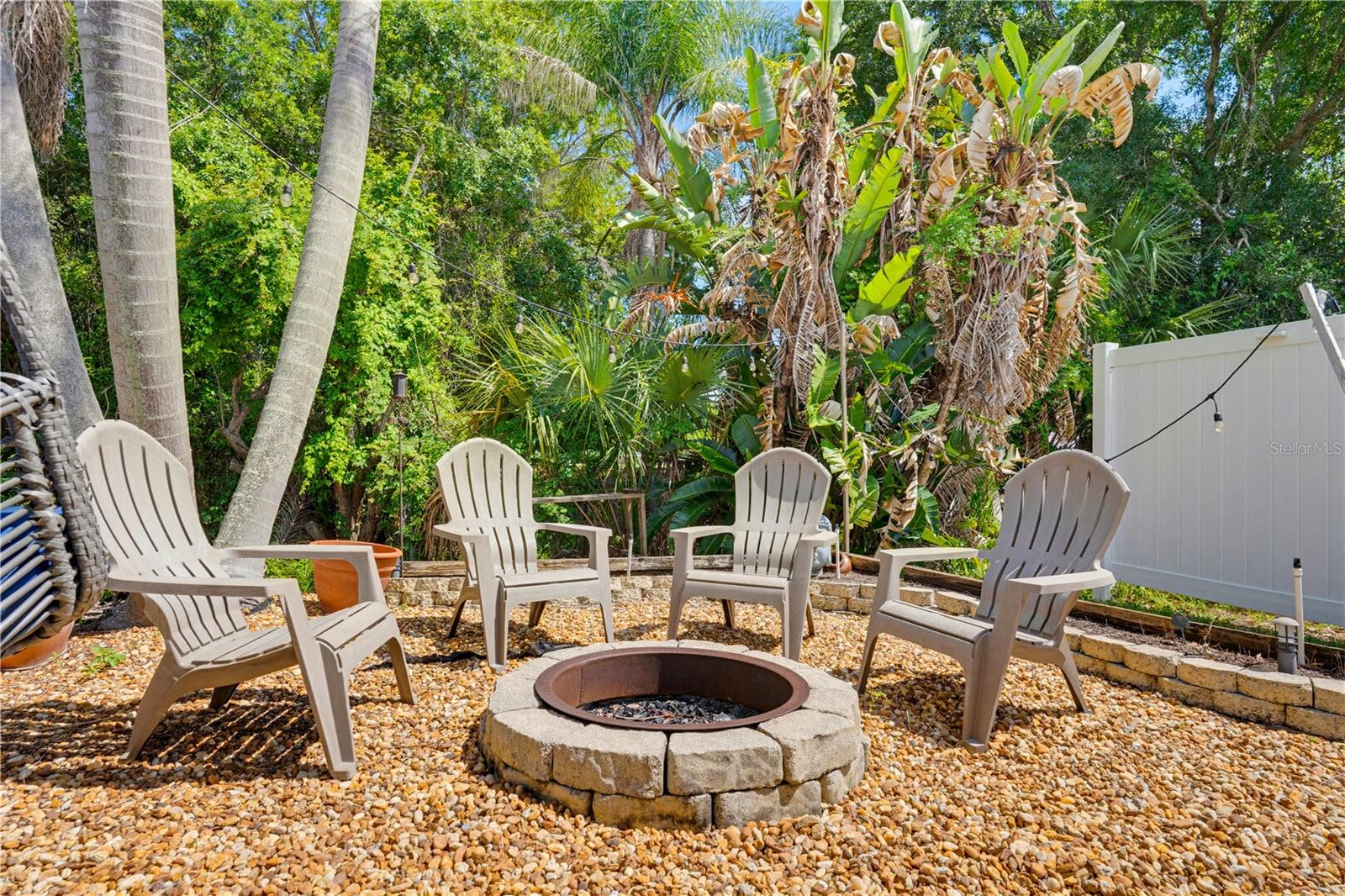 10236 CHARLESTON CORNER RD, TAMPA, FL, 33635