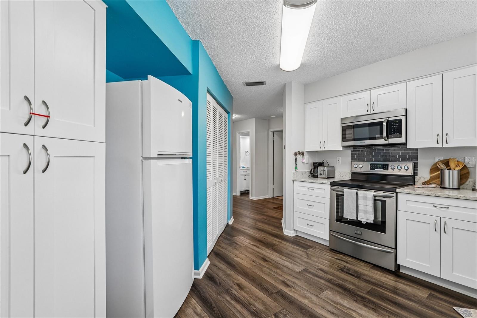 6085 BAHIA DEL MAR BLVD #204, ST PETERSBURG, FL, 33715