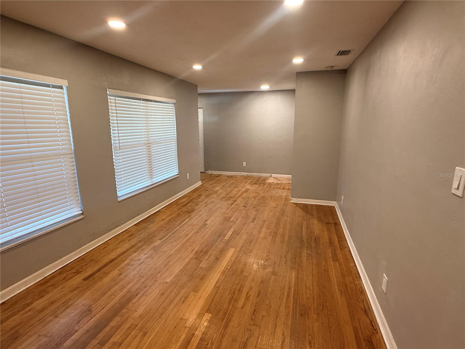 1908 W SAINT LOUIS ST, TAMPA, FL, 33607