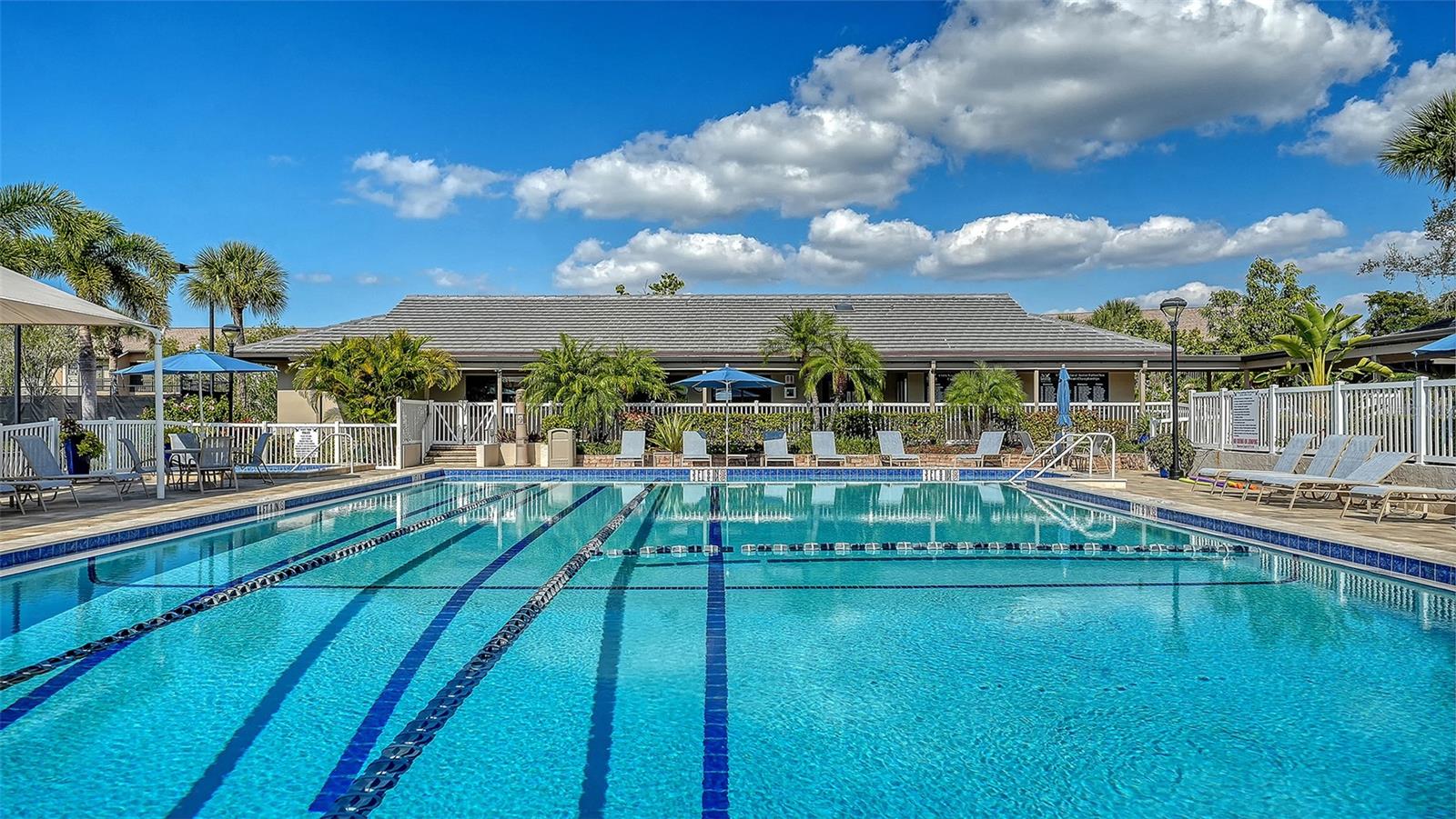 5420 EAGLES POINT CIR #402, SARASOTA, FL, 34231