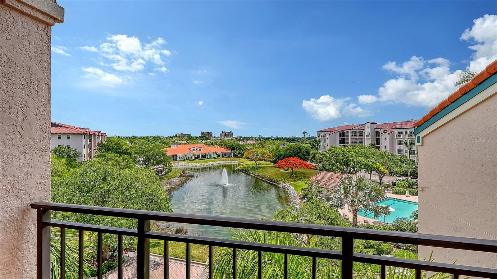 5420 EAGLES POINT CIR #402, SARASOTA, FL, 34231