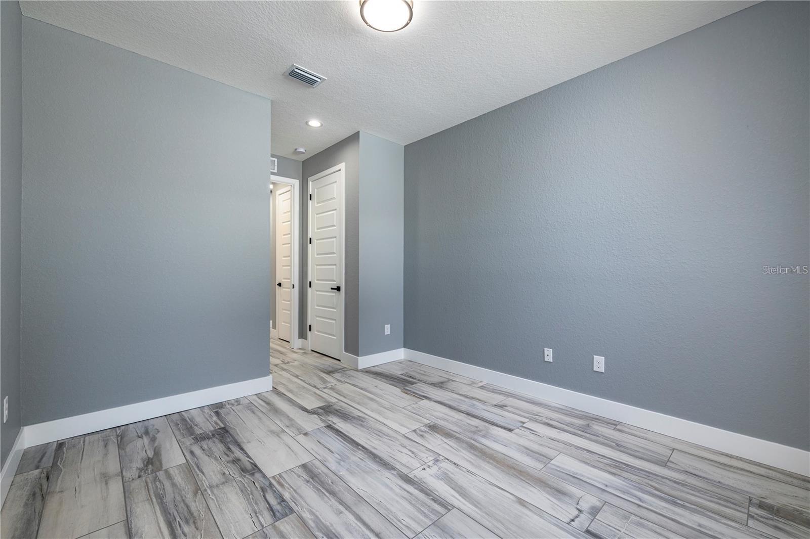 4205 W ARCH ST, TAMPA, FL, 33607