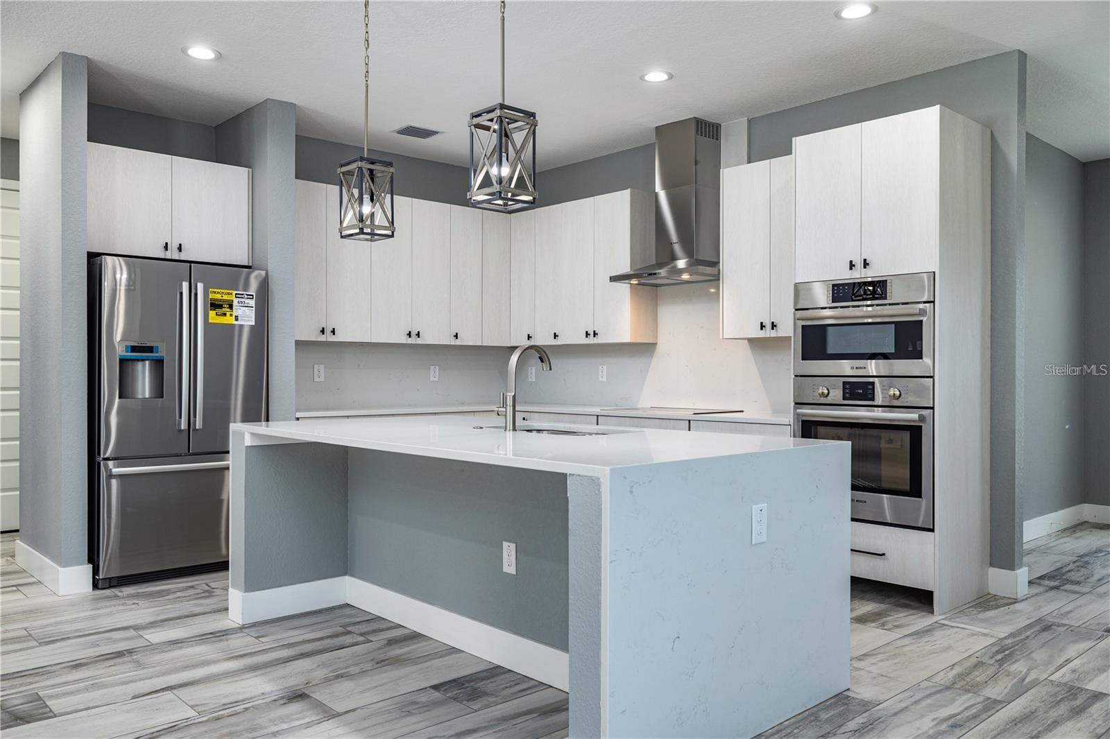 4205 W ARCH ST, TAMPA, FL, 33607