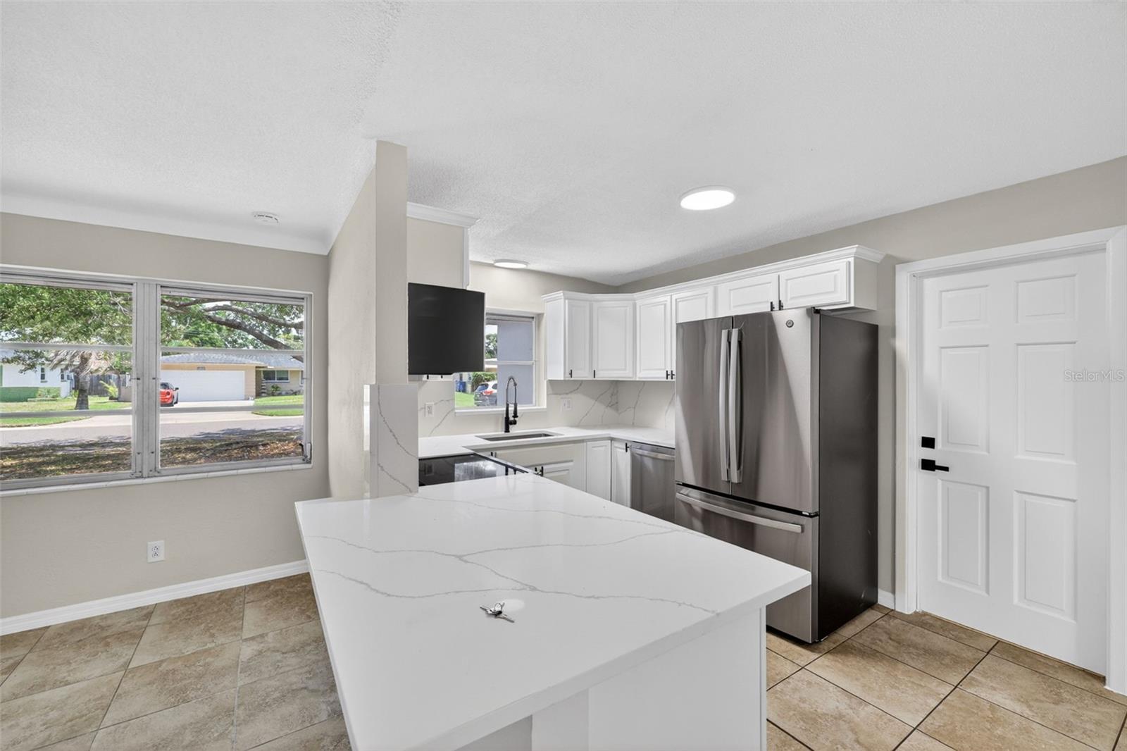 6801 17TH ST S, ST PETERSBURG, FL, 33712