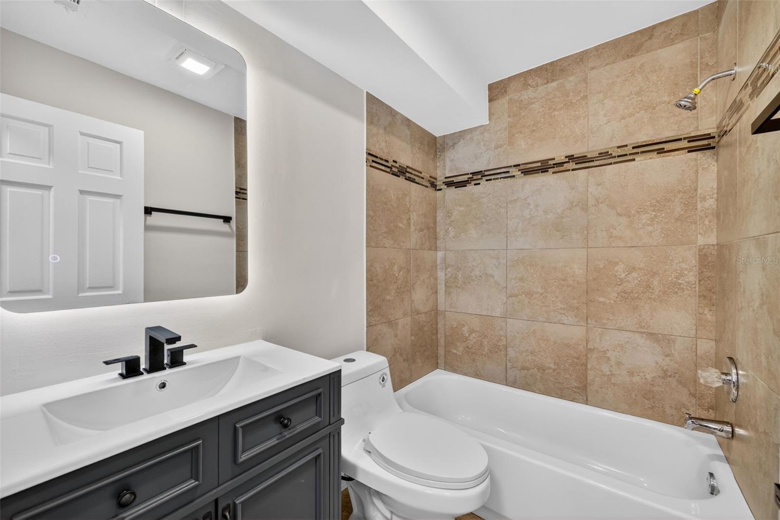 6801 17TH ST S, ST PETERSBURG, FL, 33712
