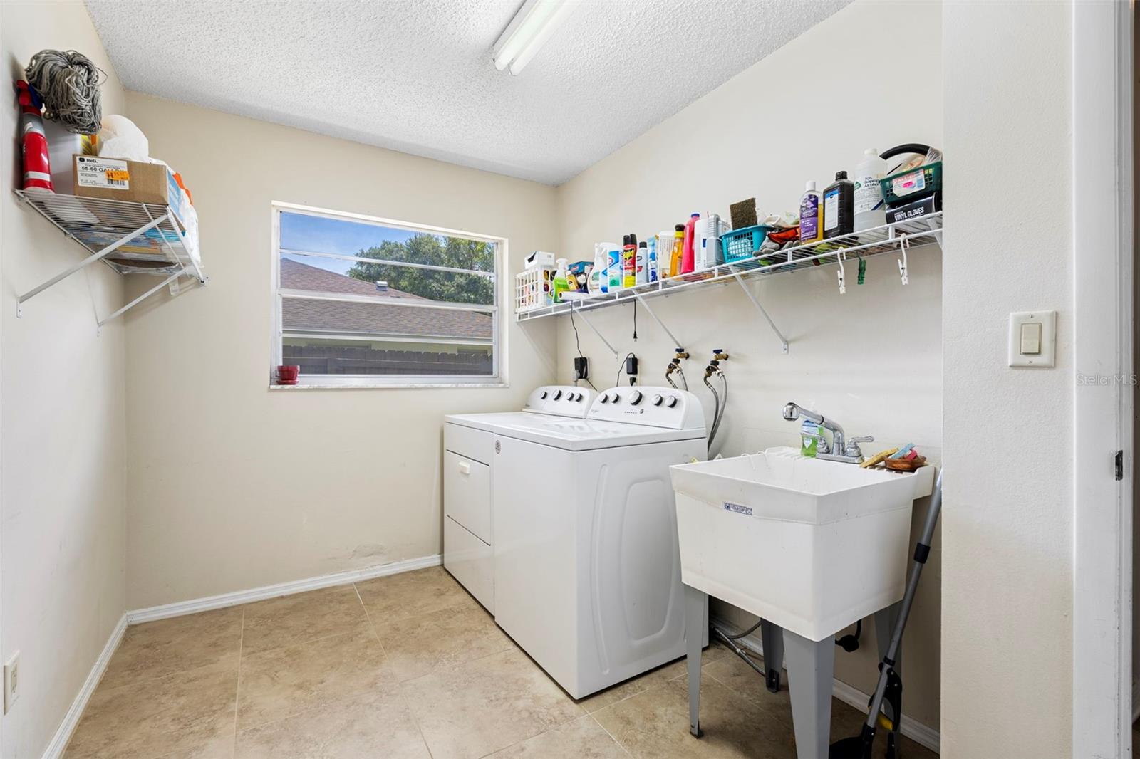 207 DUNBRIDGE DR, PALM HARBOR, FL, 34684