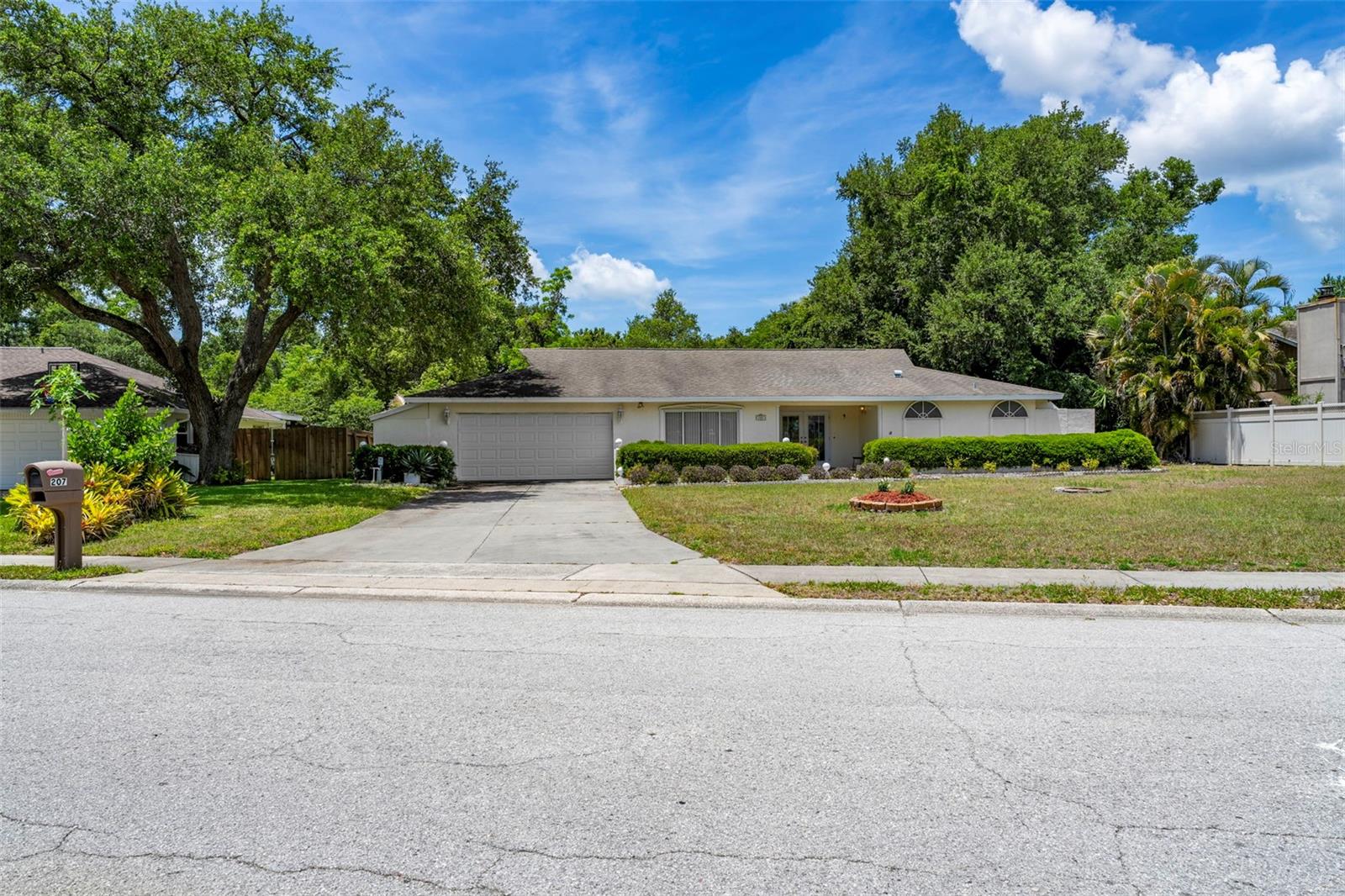 207 DUNBRIDGE DR, PALM HARBOR, FL, 34684