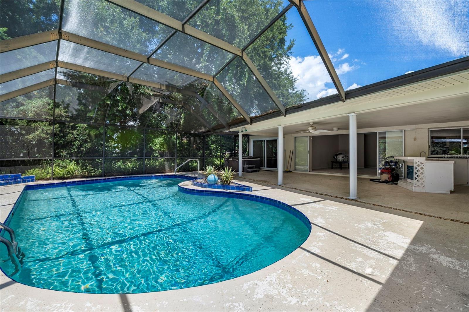 207 DUNBRIDGE DR, PALM HARBOR, FL, 34684