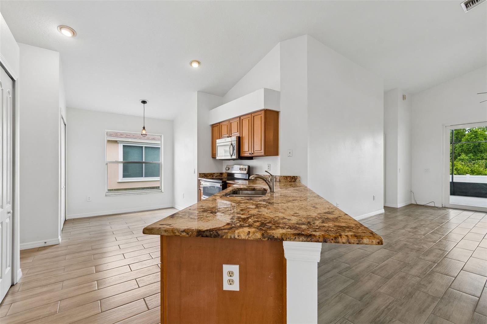 30449 TREMONT DR, WESLEY CHAPEL, FL, 33543