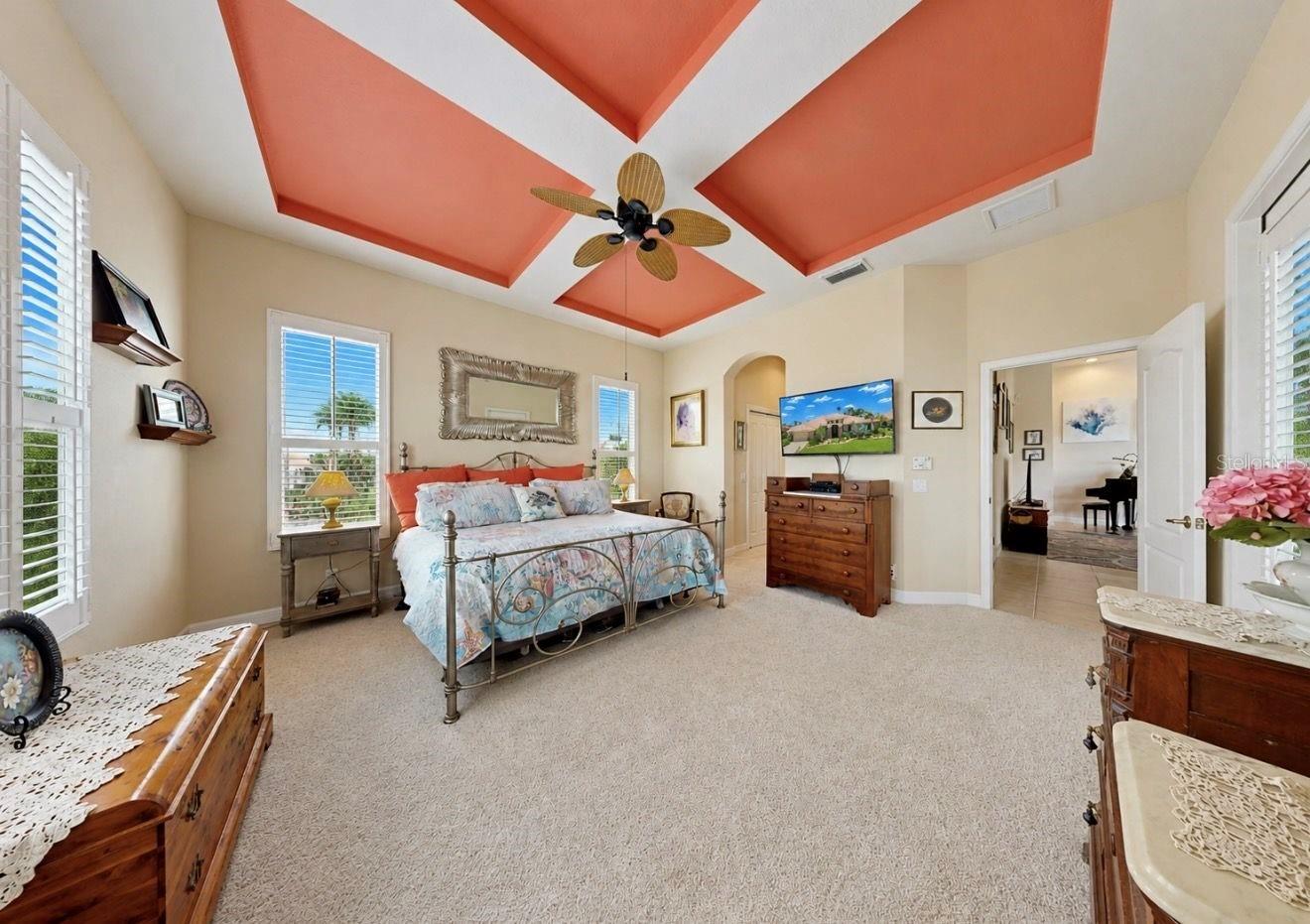 2208 MYRTLE VISTA CT, SUN CITY CENTER, FL, 33573