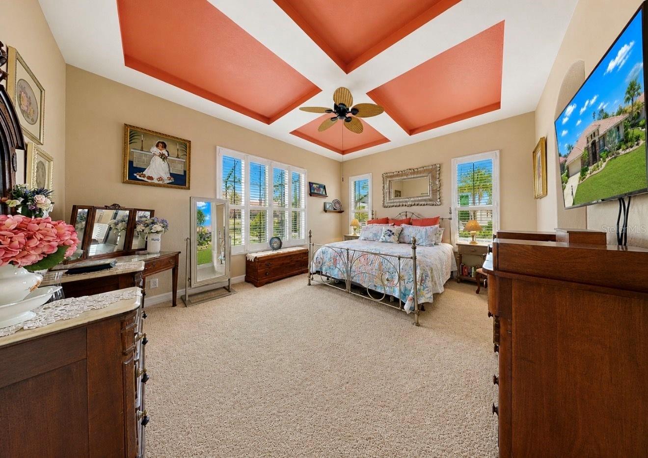 2208 MYRTLE VISTA CT, SUN CITY CENTER, FL, 33573