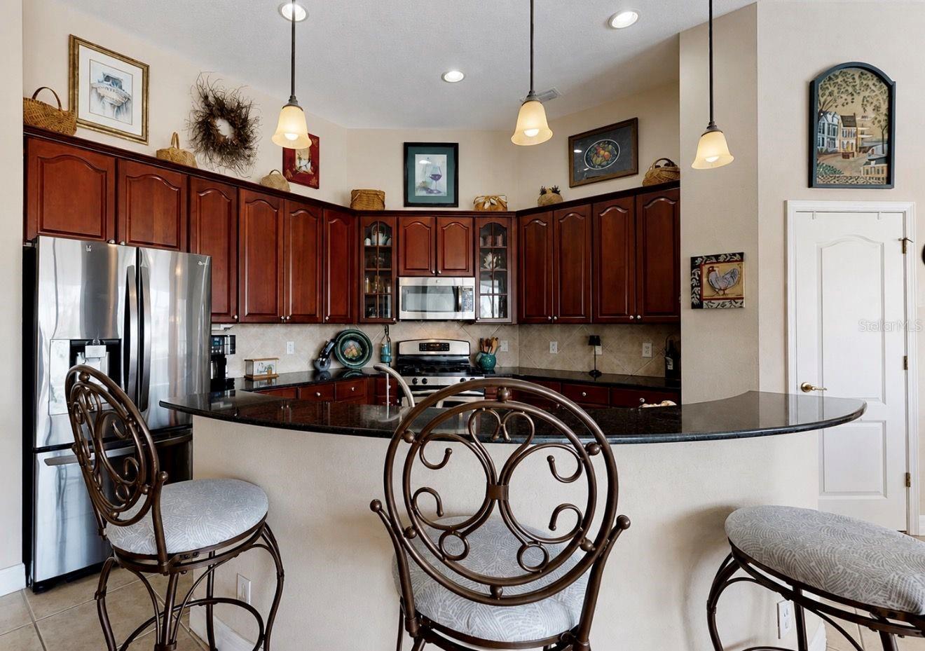 2208 MYRTLE VISTA CT, SUN CITY CENTER, FL, 33573