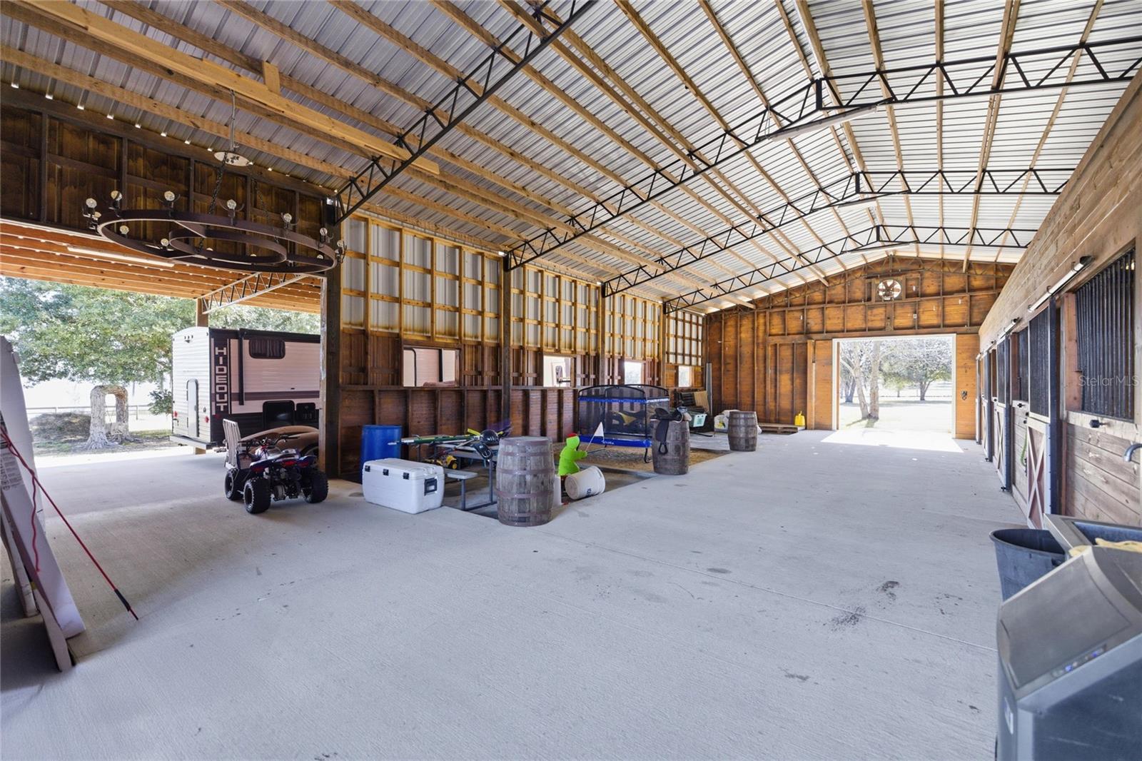 5251 SE 180TH AVENUE RD, OCKLAWAHA, FL, 32179