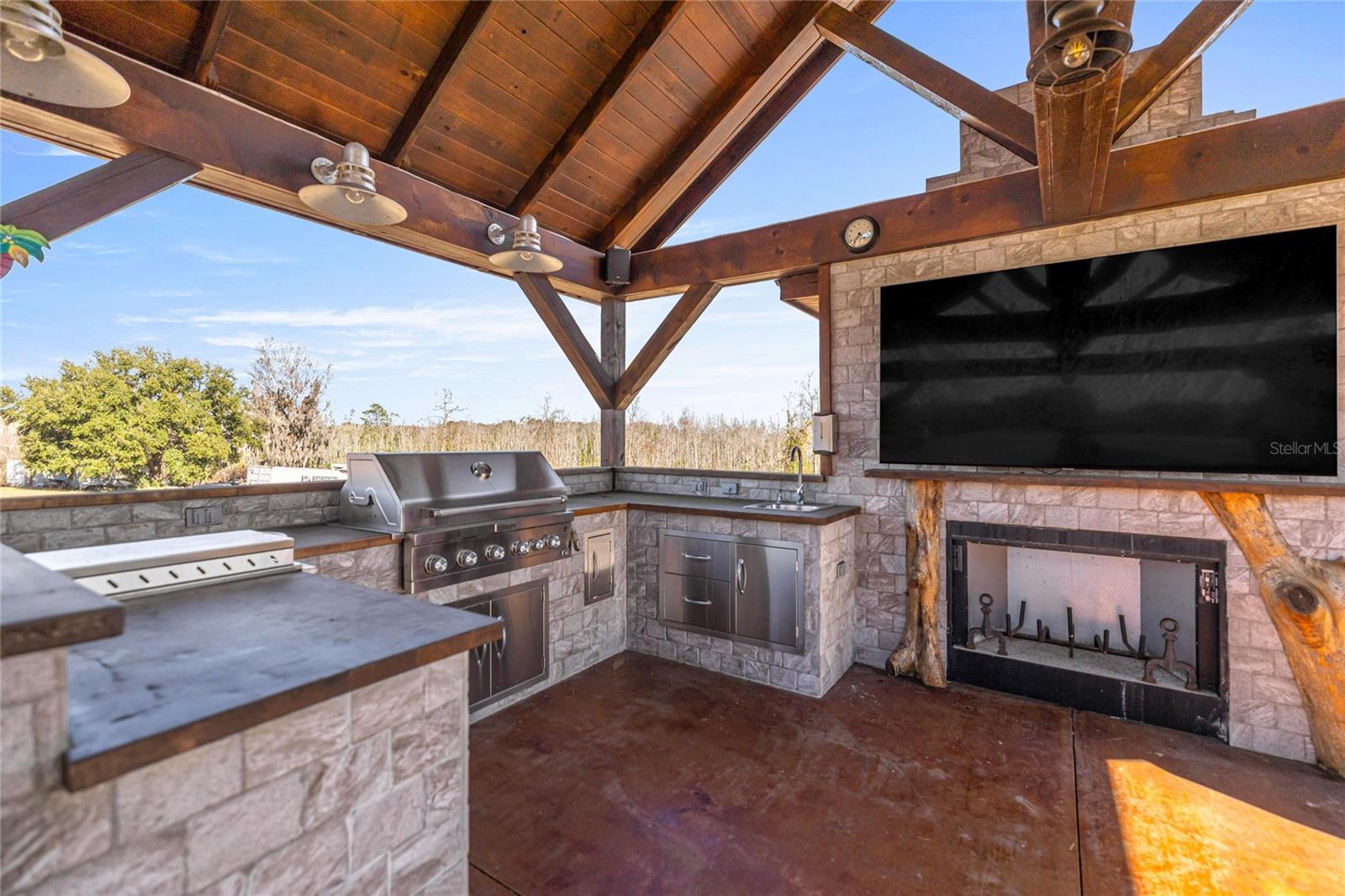 5251 SE 180TH AVENUE RD, OCKLAWAHA, FL, 32179