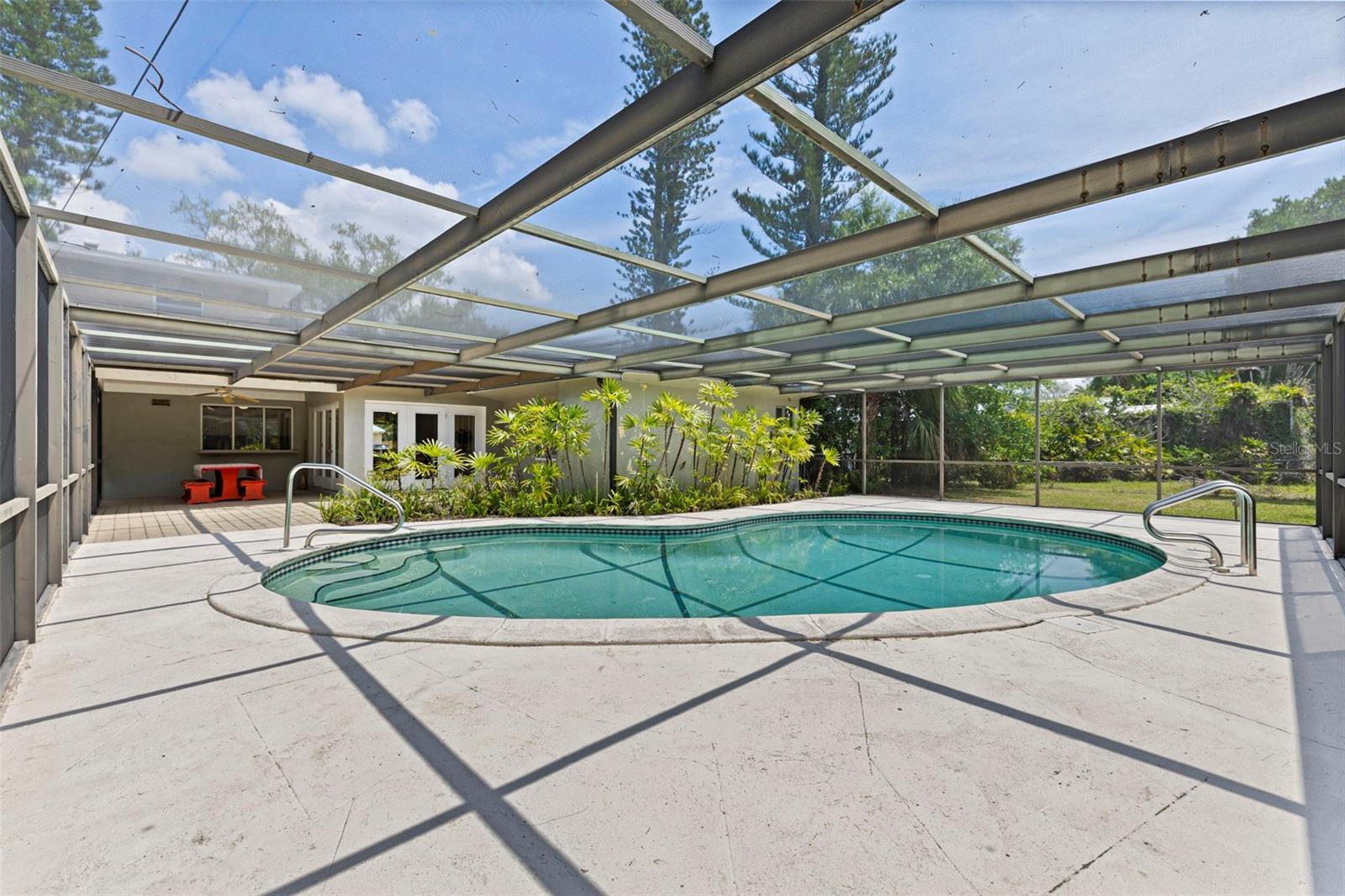 120 59TH AVE S, ST PETERSBURG, FL, 33705