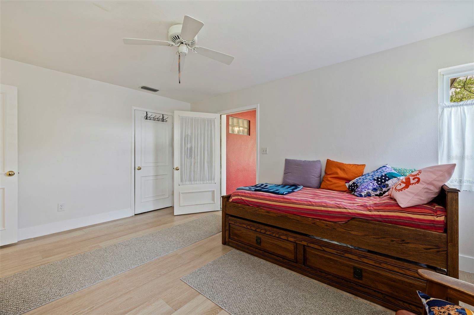 120 59TH AVE S, ST PETERSBURG, FL, 33705