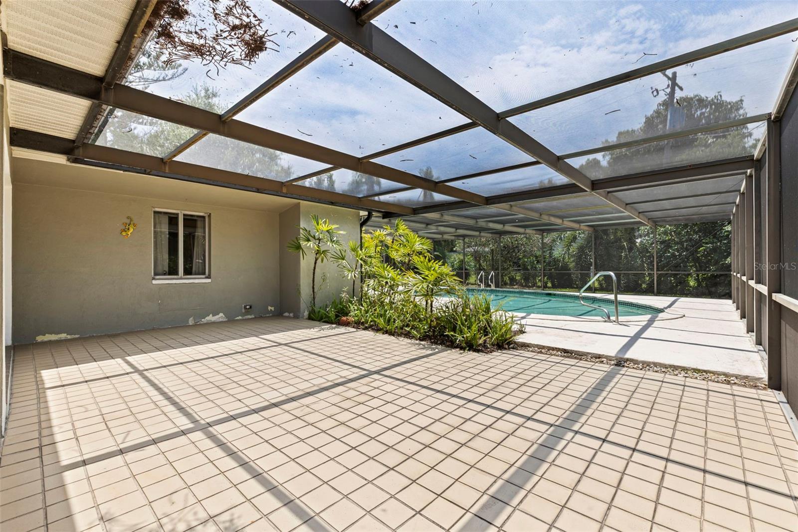 120 59TH AVE S, ST PETERSBURG, FL, 33705