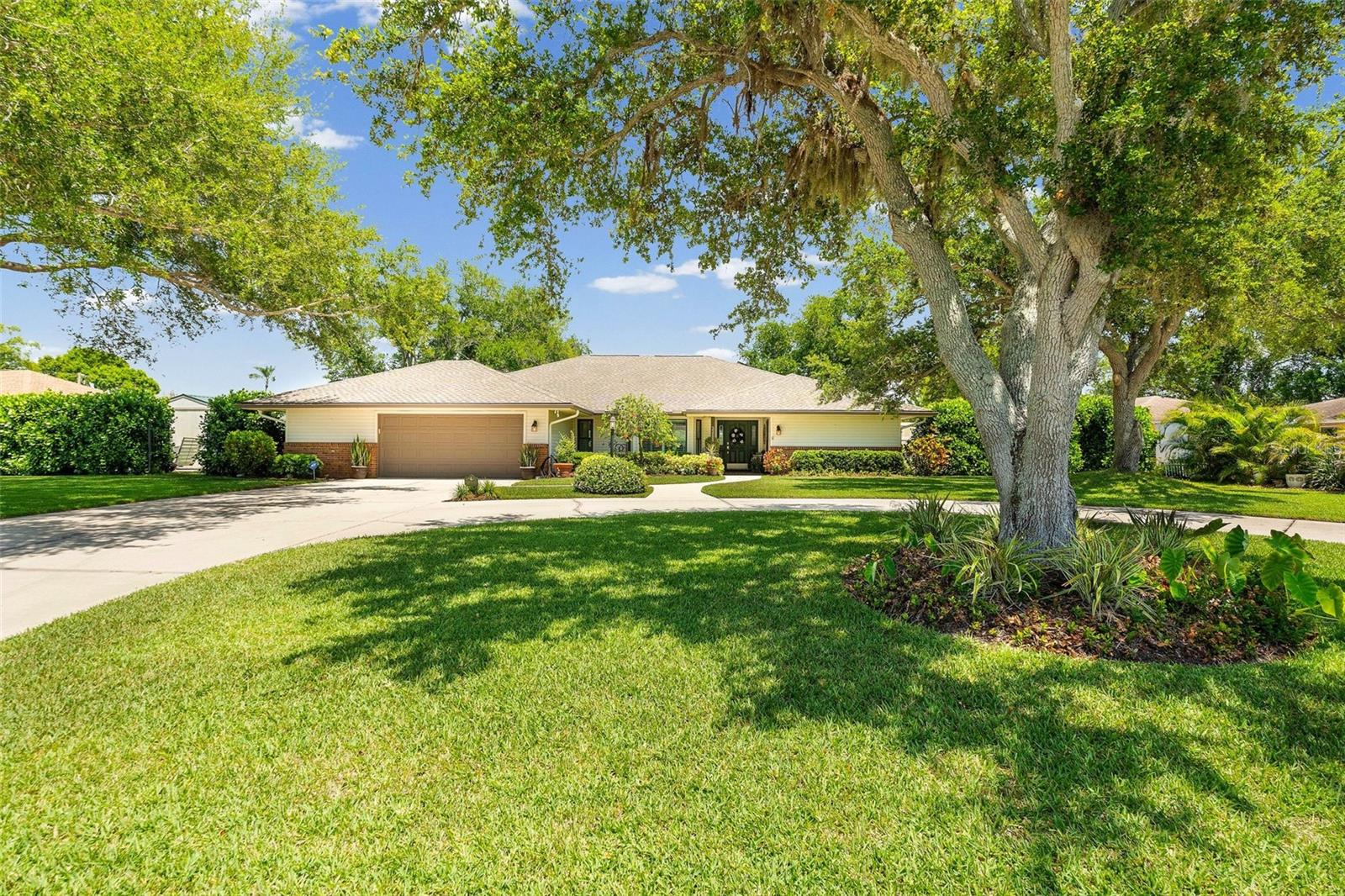 2211 50TH ST W, BRADENTON, FL, 34209