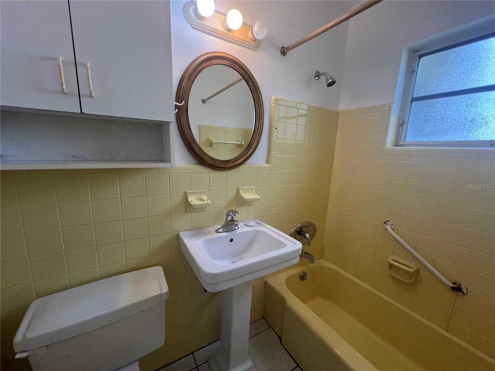 22070 GATEWOOD AVE, PORT CHARLOTTE, FL, 33952