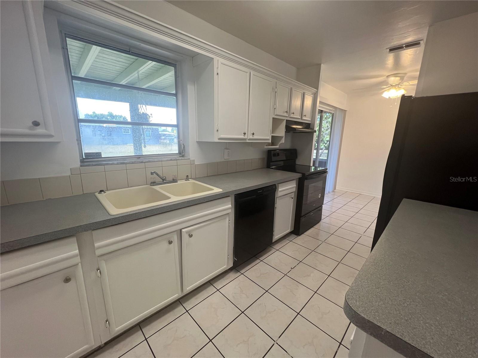 22070 GATEWOOD AVE, PORT CHARLOTTE, FL, 33952