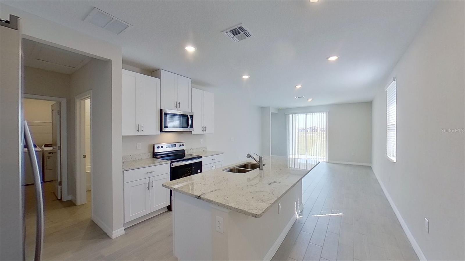 140 HOLLY BANK AVE, NOKOMIS, FL, 34275