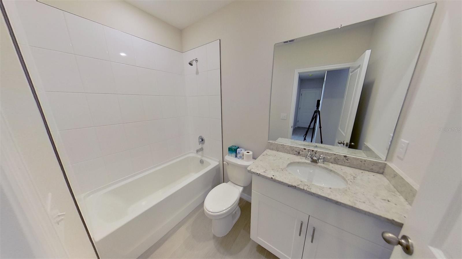 140 HOLLY BANK AVE, NOKOMIS, FL, 34275