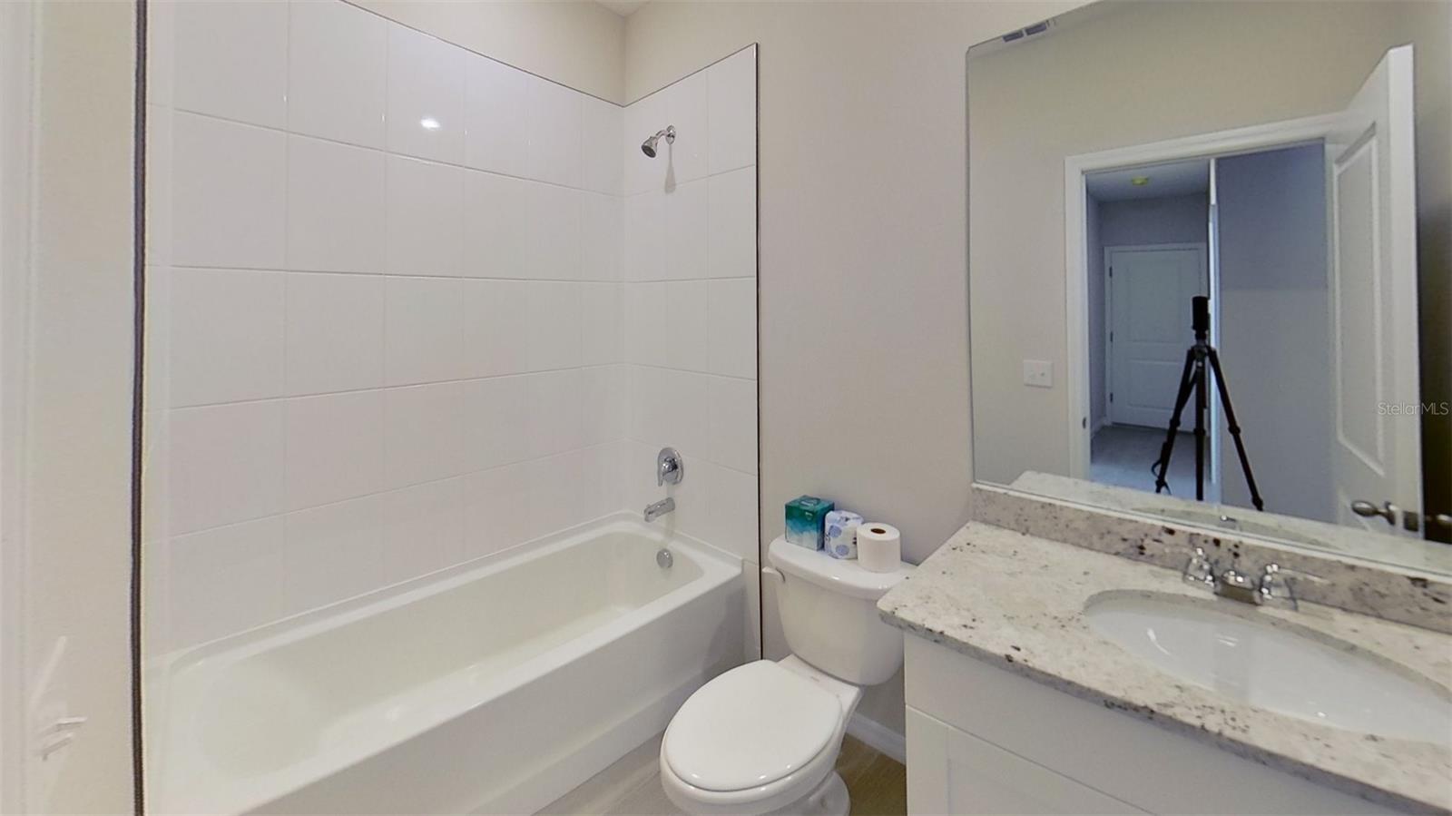 140 HOLLY BANK AVE, NOKOMIS, FL, 34275