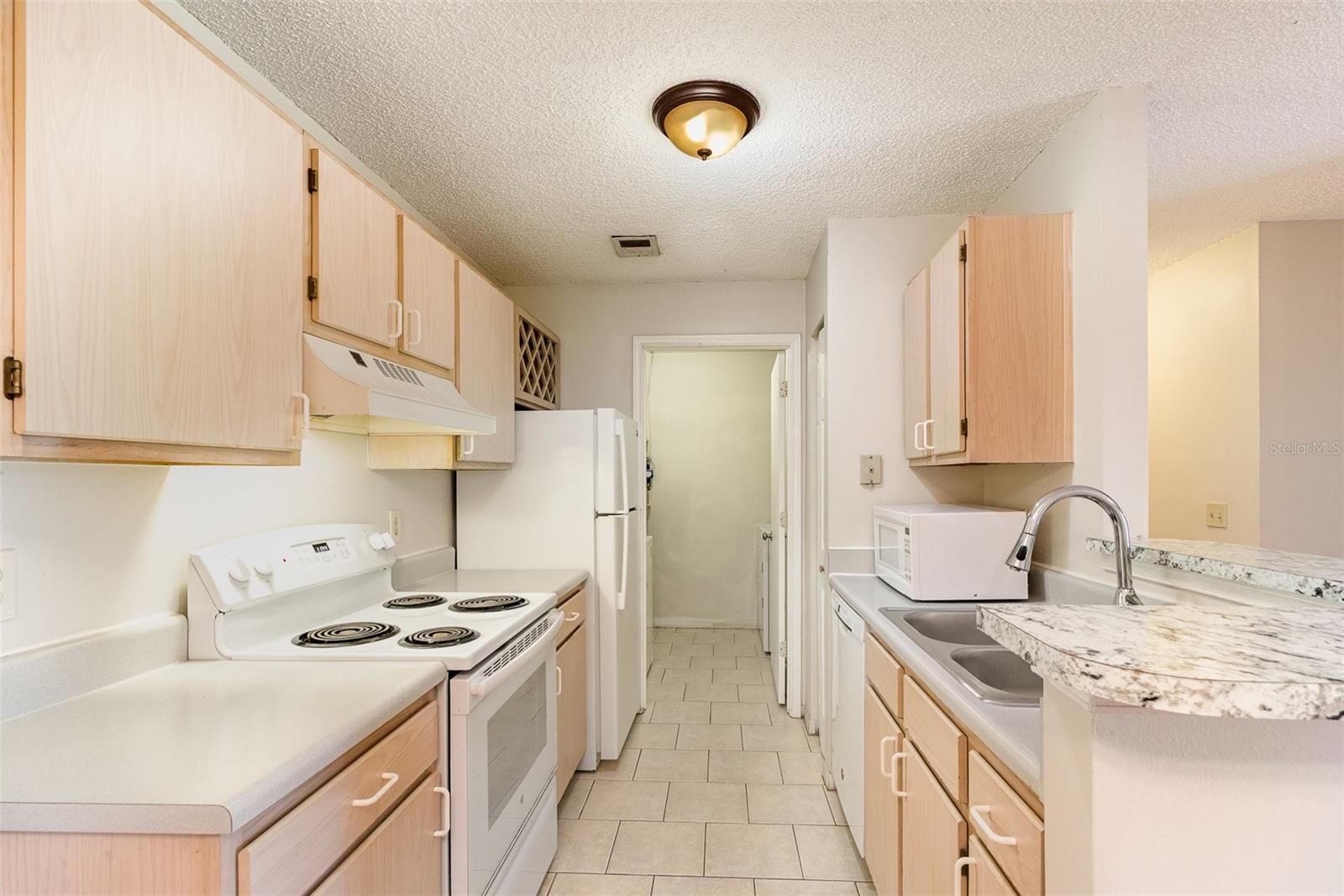 717 SECRET HARBOR LN #203, LAKE MARY, FL, 32746
