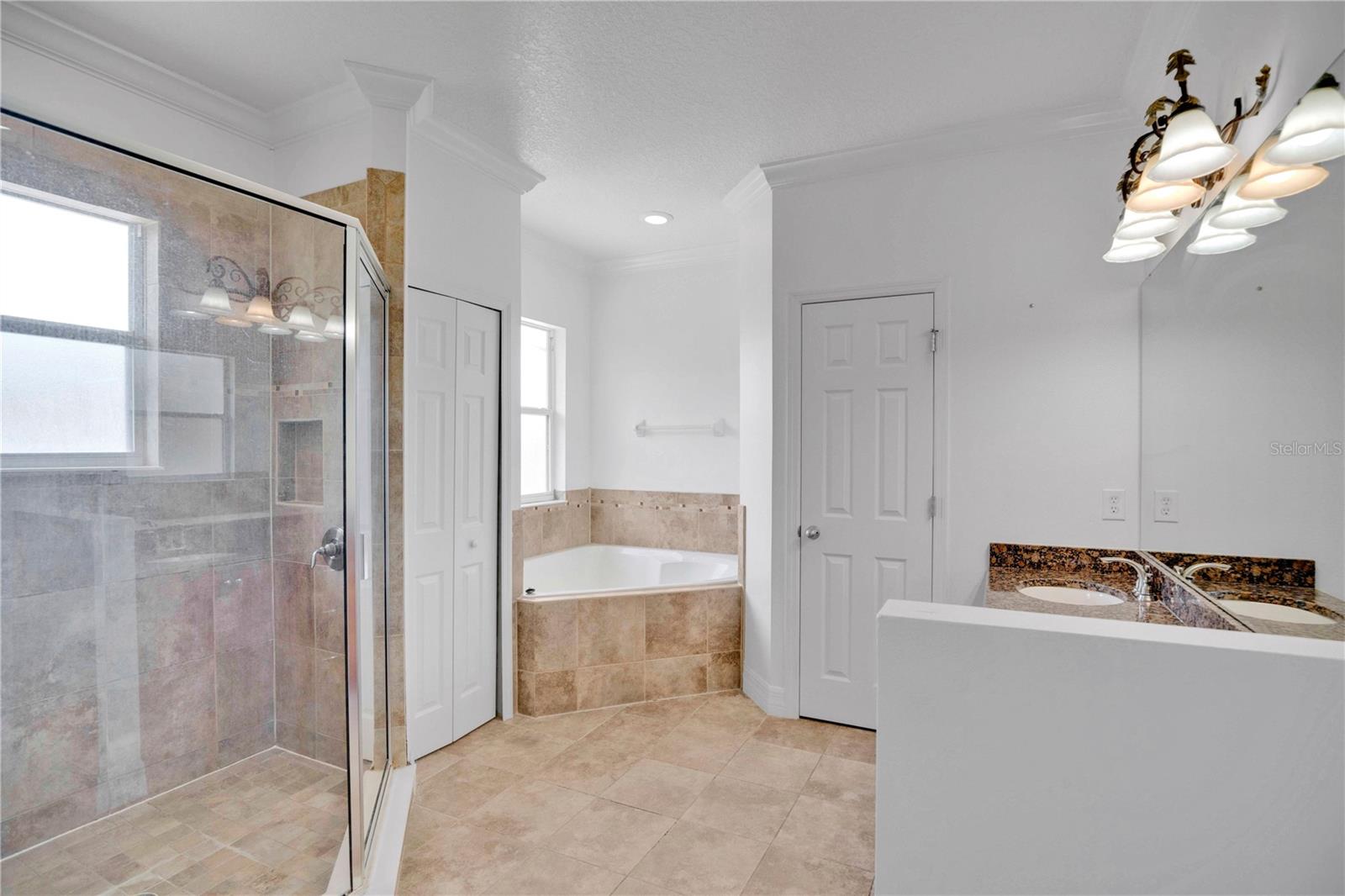 2403 S SHINE AVE #B, ORLANDO, FL, 32806