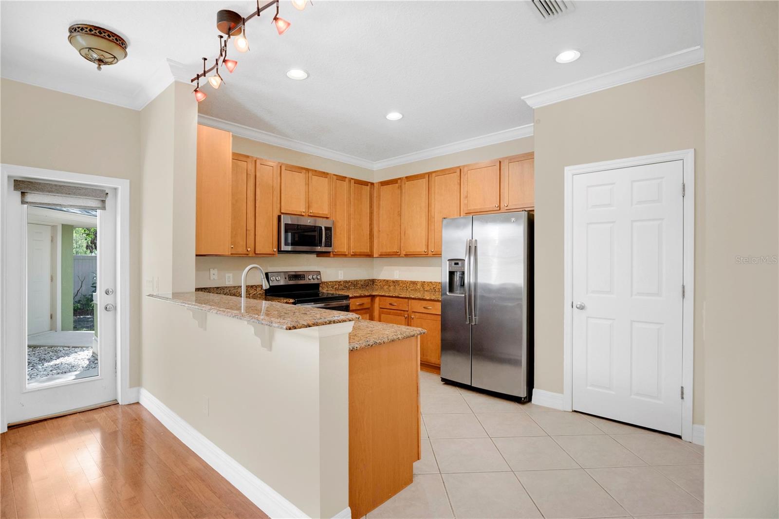 2403 S SHINE AVE #B, ORLANDO, FL, 32806