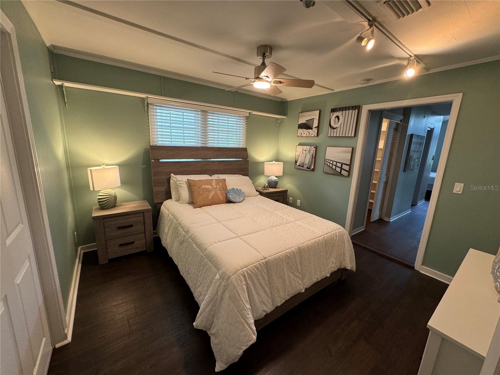 109 N PENINSULA AVE, NEW SMYRNA BEACH, FL, 32169