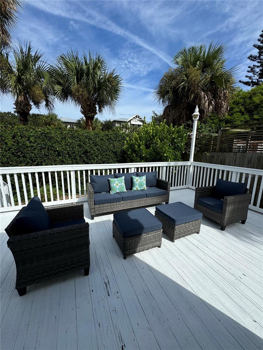 109 N PENINSULA AVE, NEW SMYRNA BEACH, FL, 32169