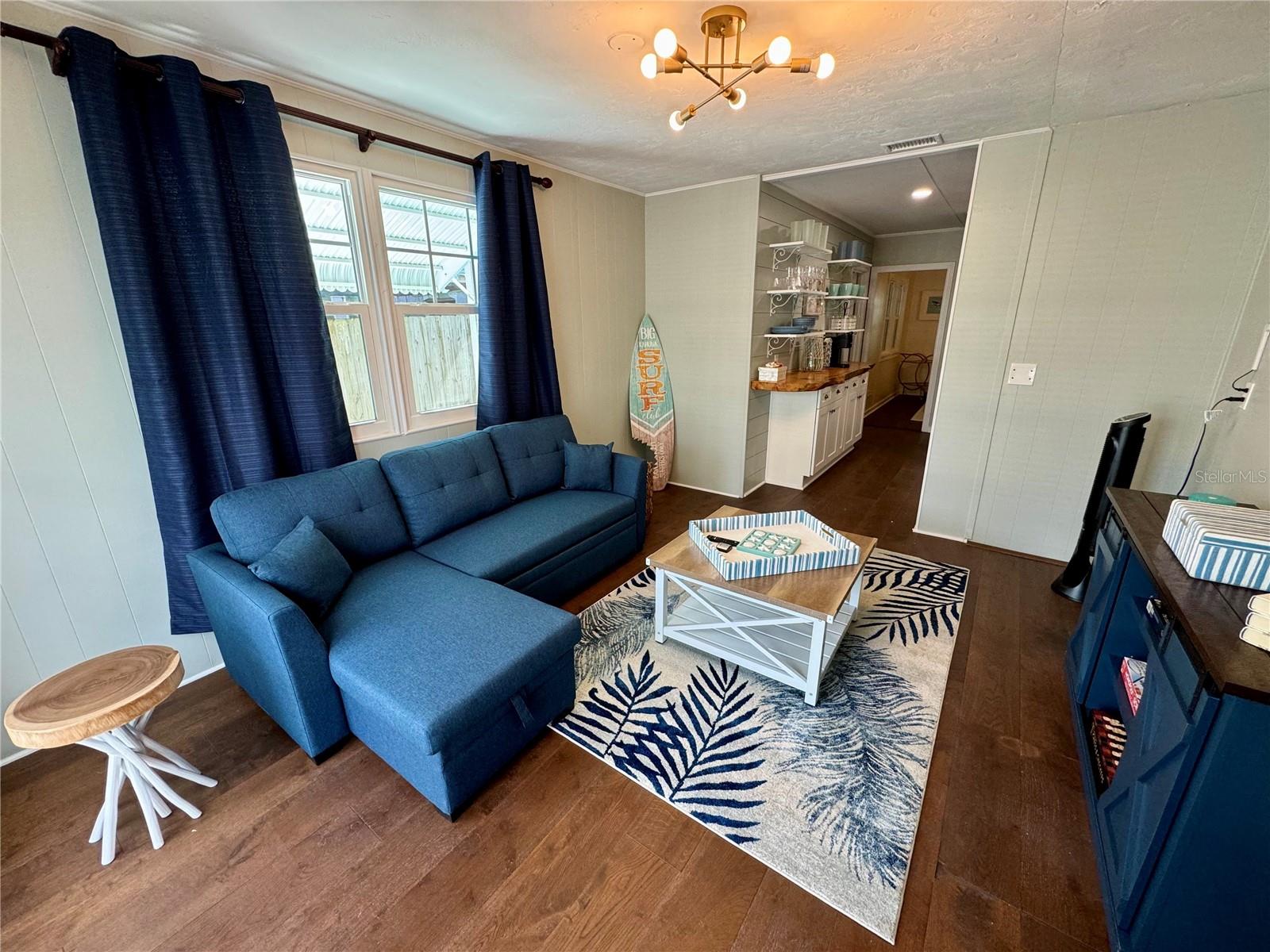 109 N PENINSULA AVE, NEW SMYRNA BEACH, FL, 32169