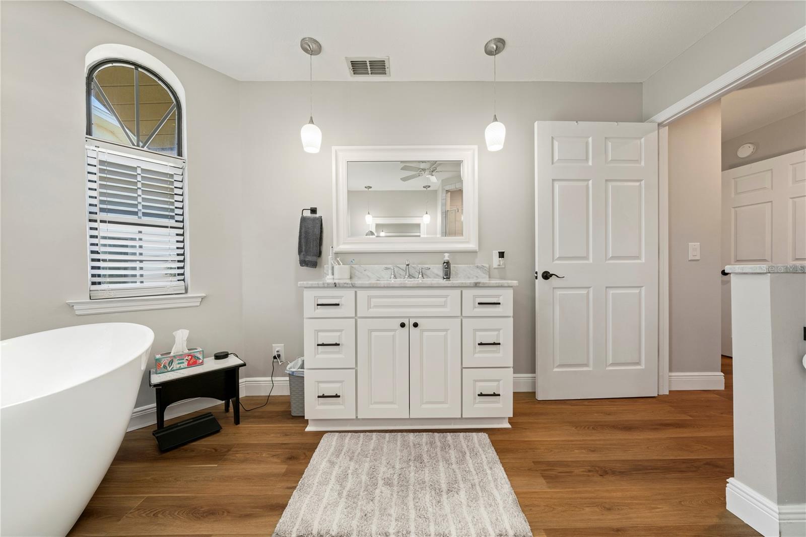 6219 HUNTINGTON DR, ZEPHYRHILLS, FL, 33542