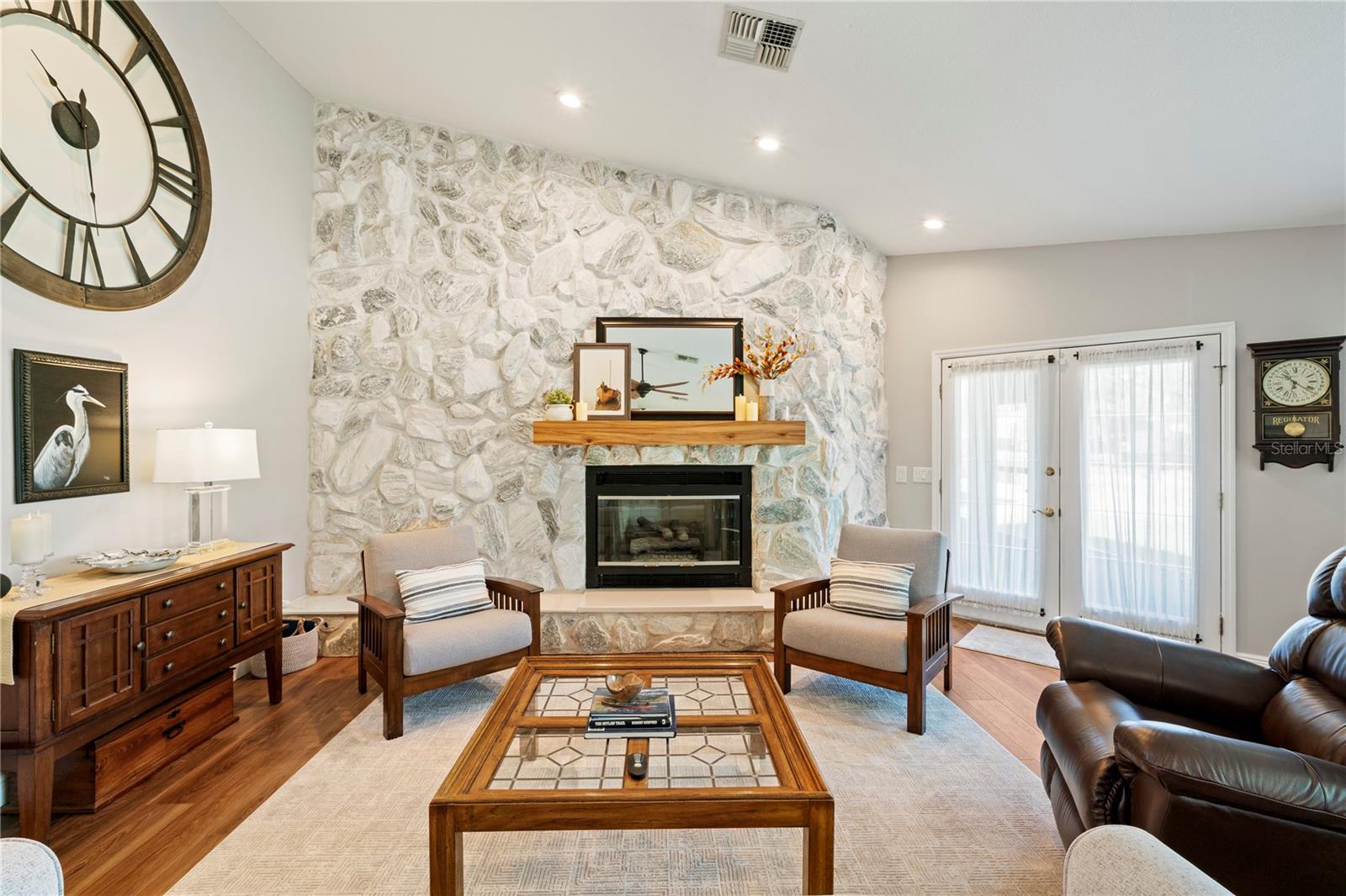6219 HUNTINGTON DR, ZEPHYRHILLS, FL, 33542