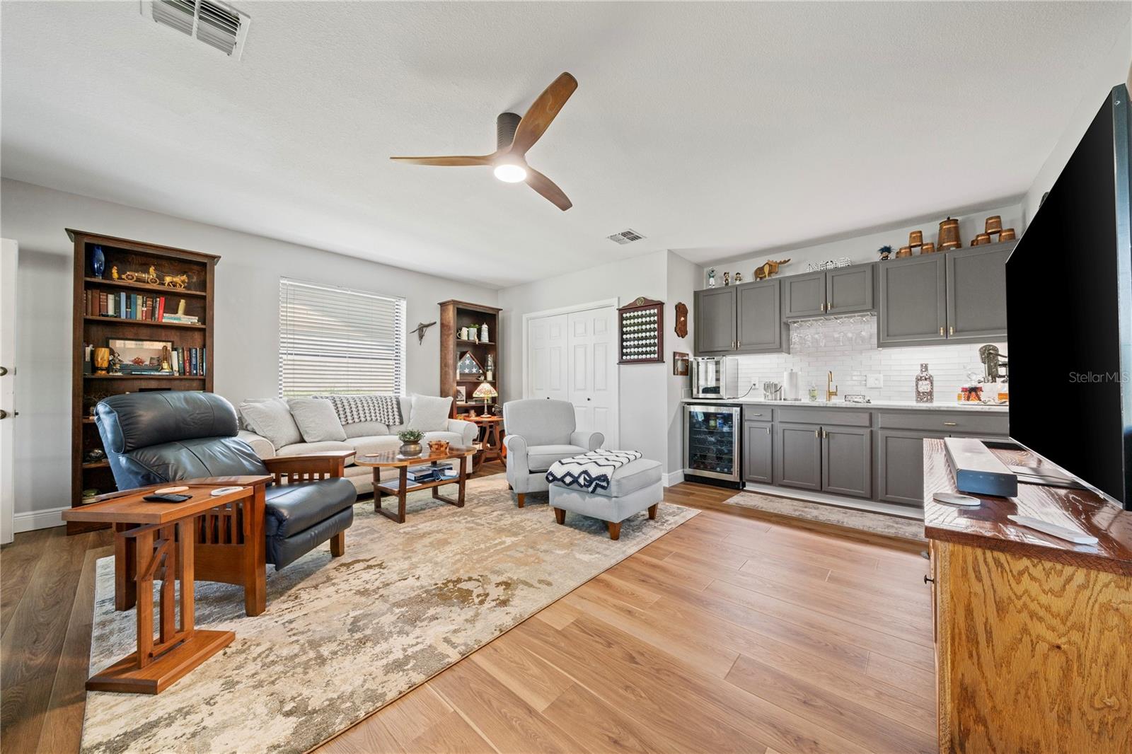 6219 HUNTINGTON DR, ZEPHYRHILLS, FL, 33542