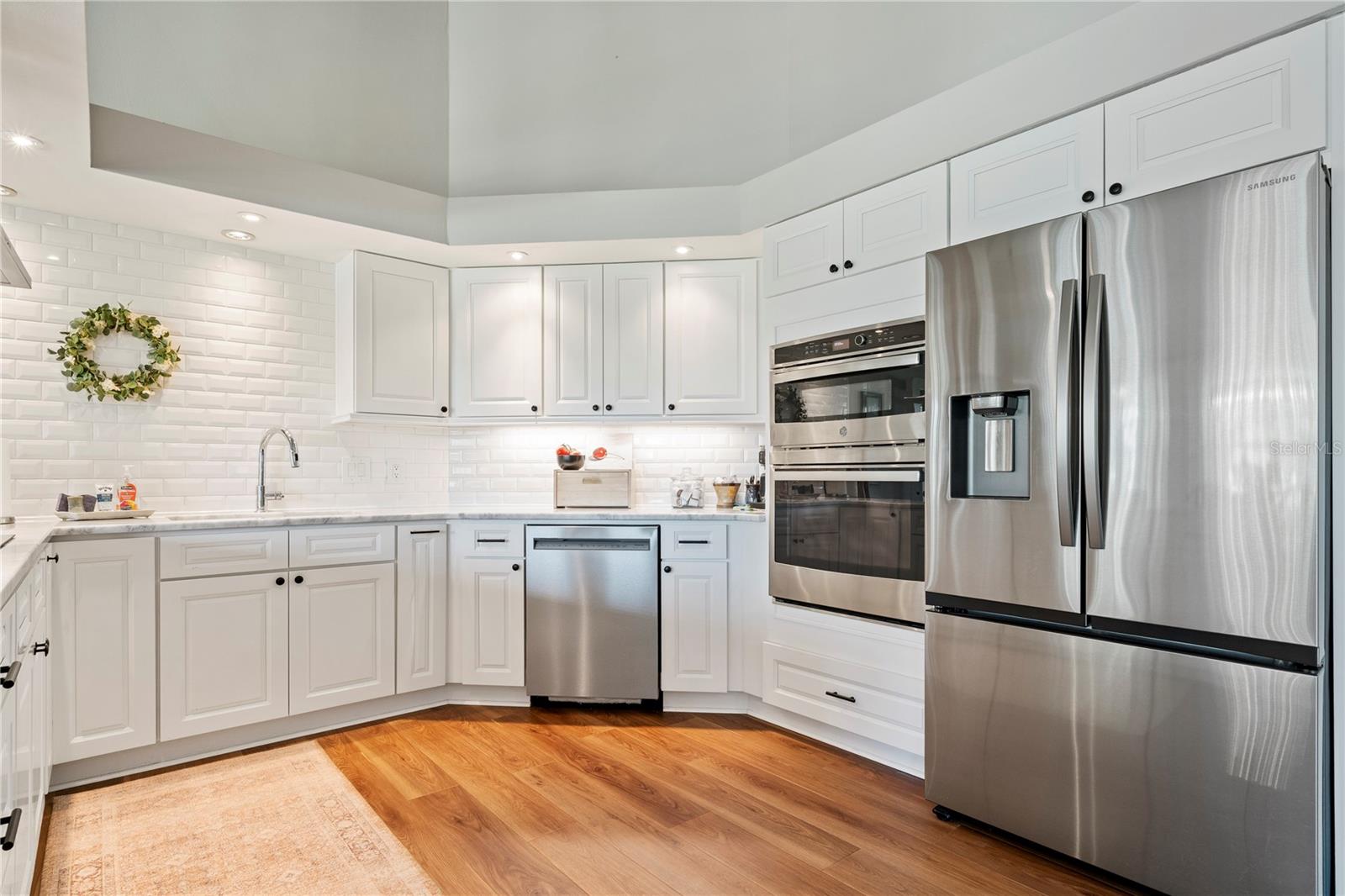 6219 HUNTINGTON DR, ZEPHYRHILLS, FL, 33542