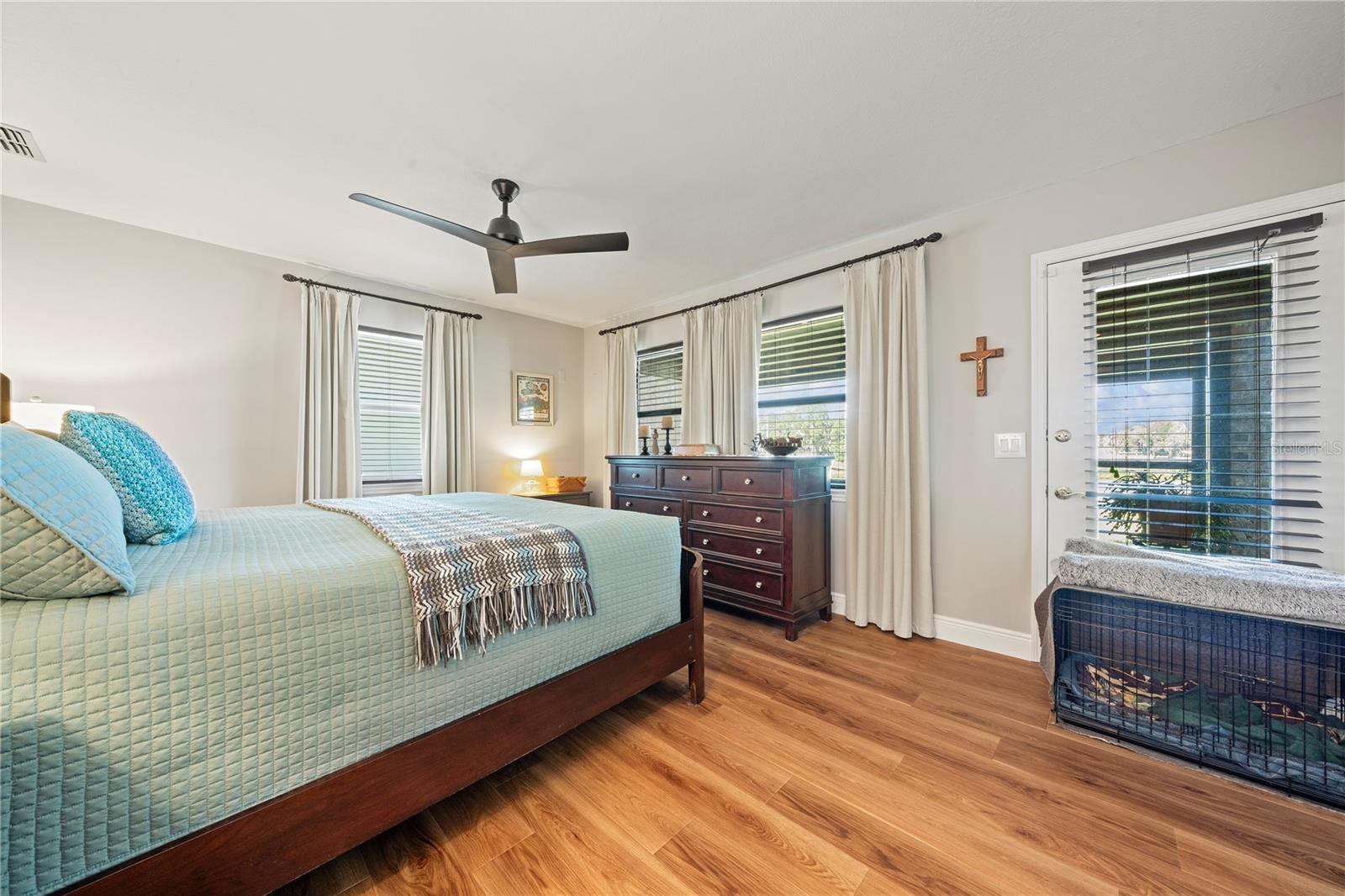 6219 HUNTINGTON DR, ZEPHYRHILLS, FL, 33542