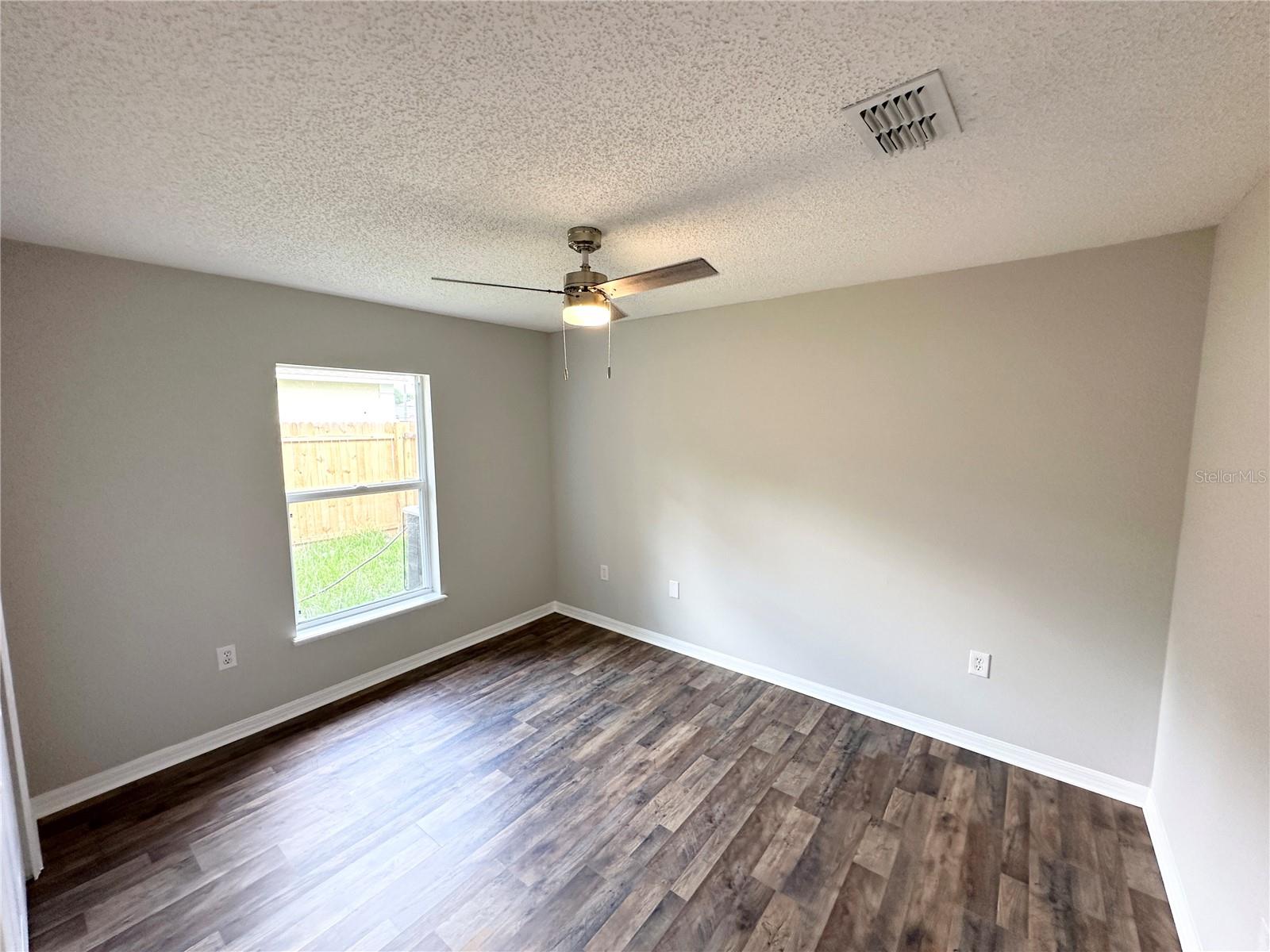 15 POSTMAN LN, PALM COAST, FL, 32164