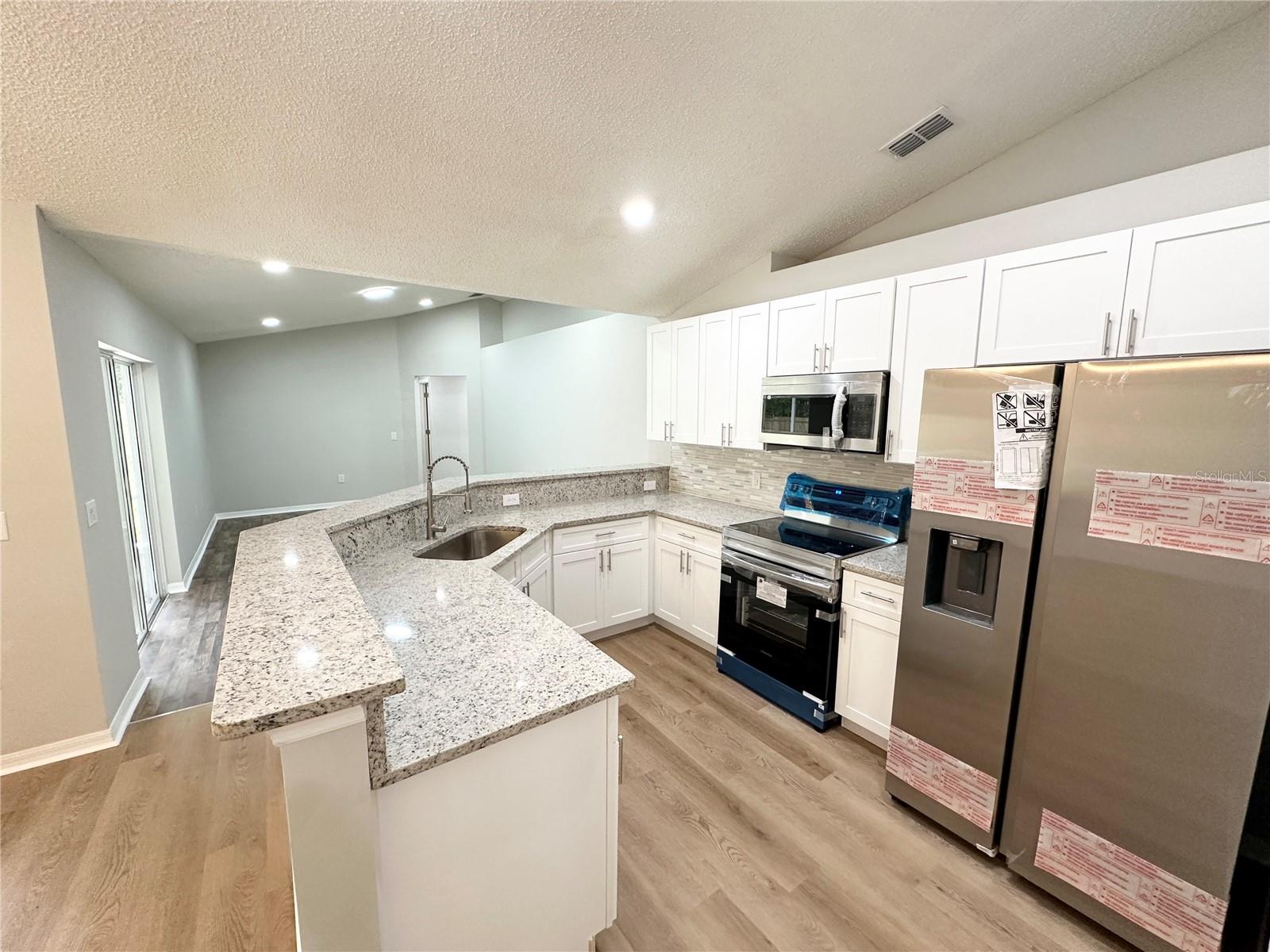 15 POSTMAN LN, PALM COAST, FL, 32164