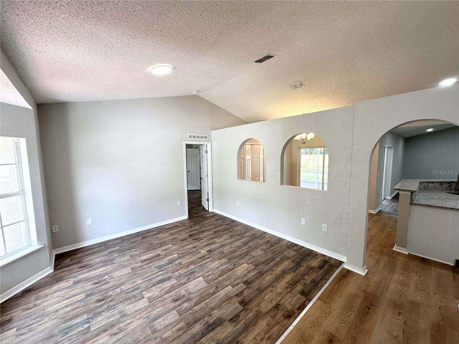 15 POSTMAN LN, PALM COAST, FL, 32164