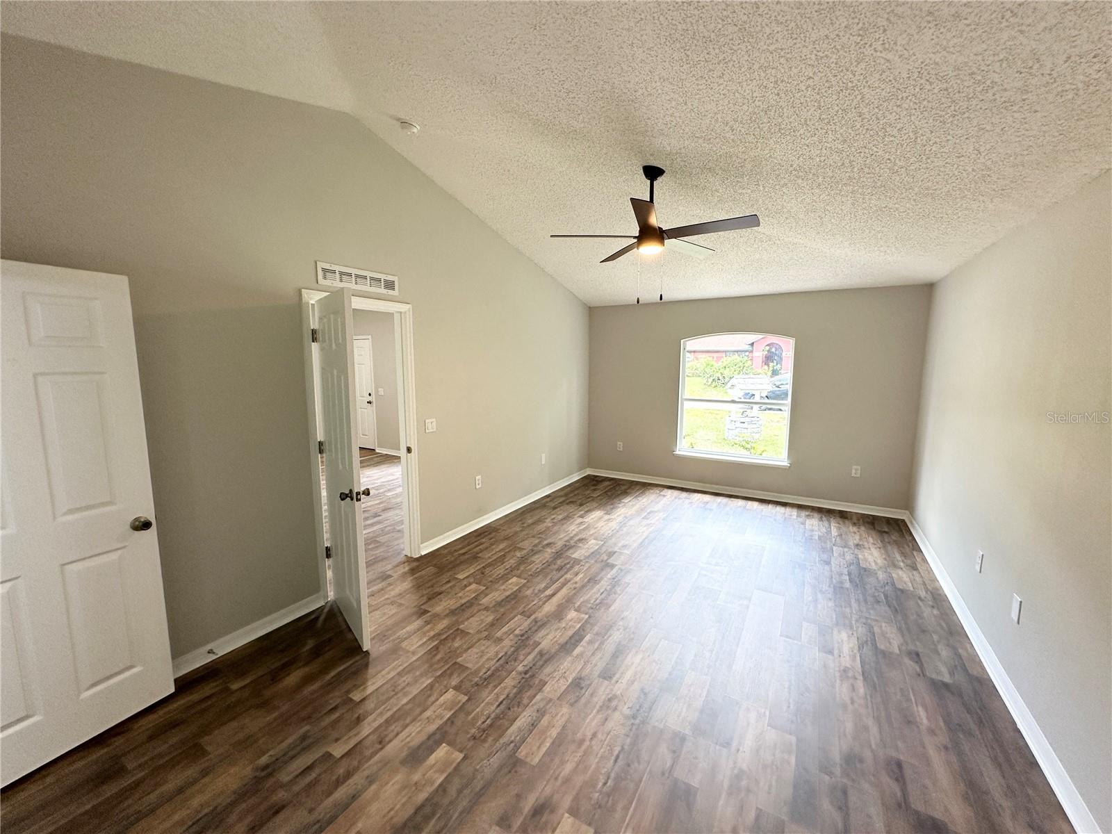 15 POSTMAN LN, PALM COAST, FL, 32164
