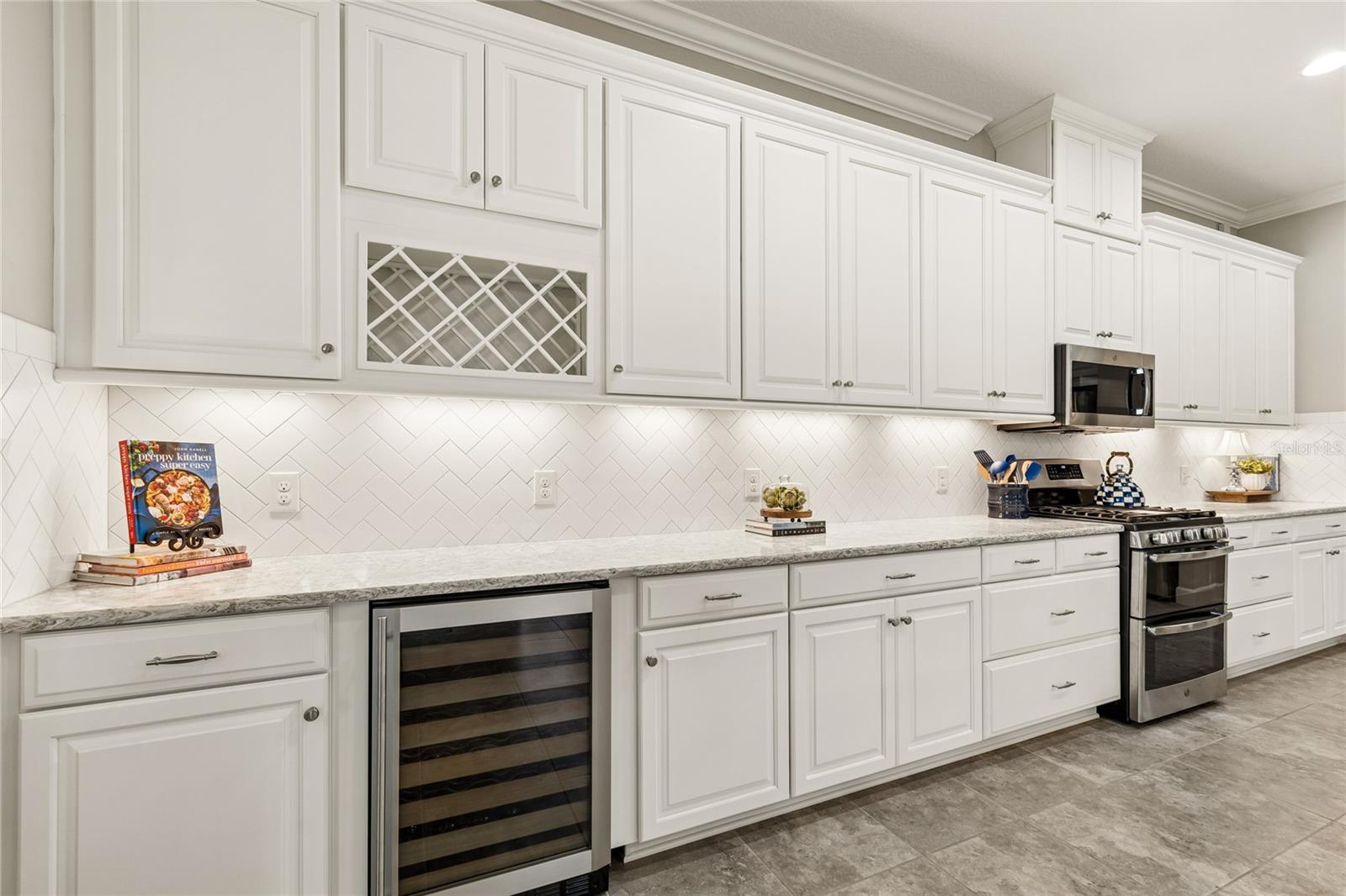 20158 UMBRIA HILL DR, TAMPA, FL, 33647