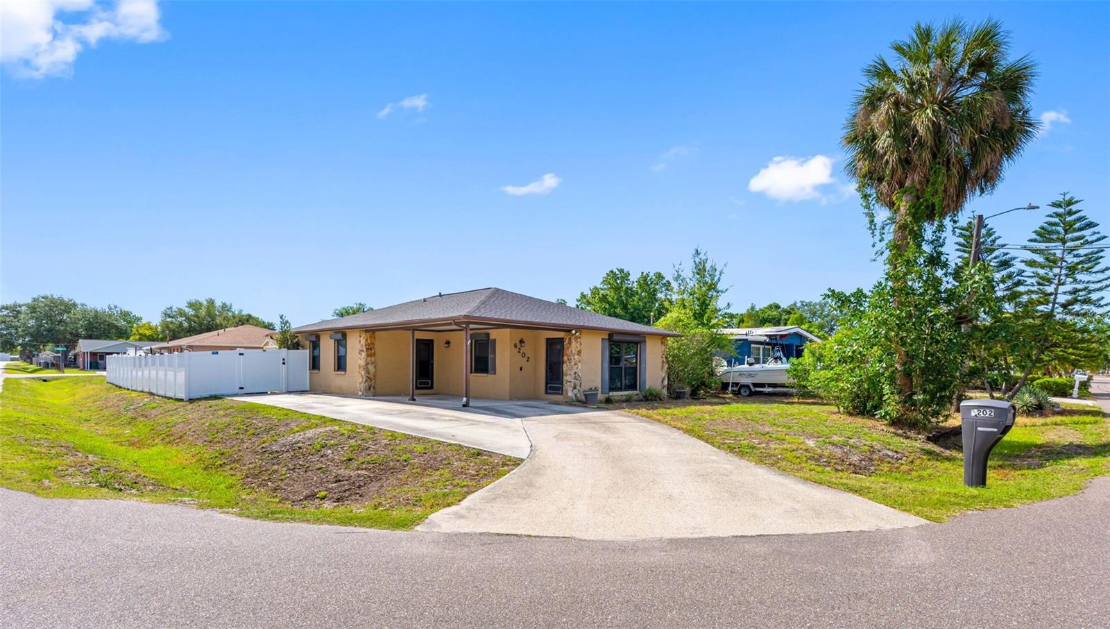 6202 S RICHARD AVE, TAMPA, FL, 33616