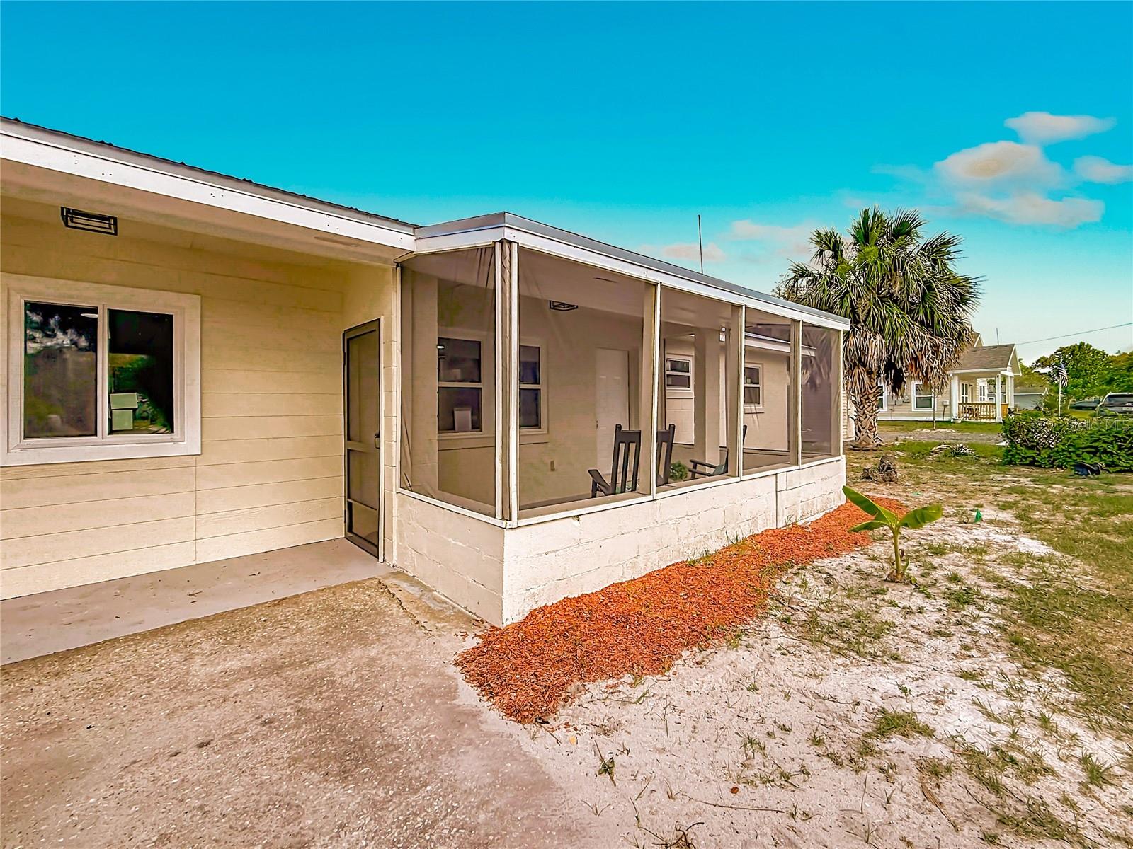 38611 MARSHALL ST, UMATILLA, FL, 32784